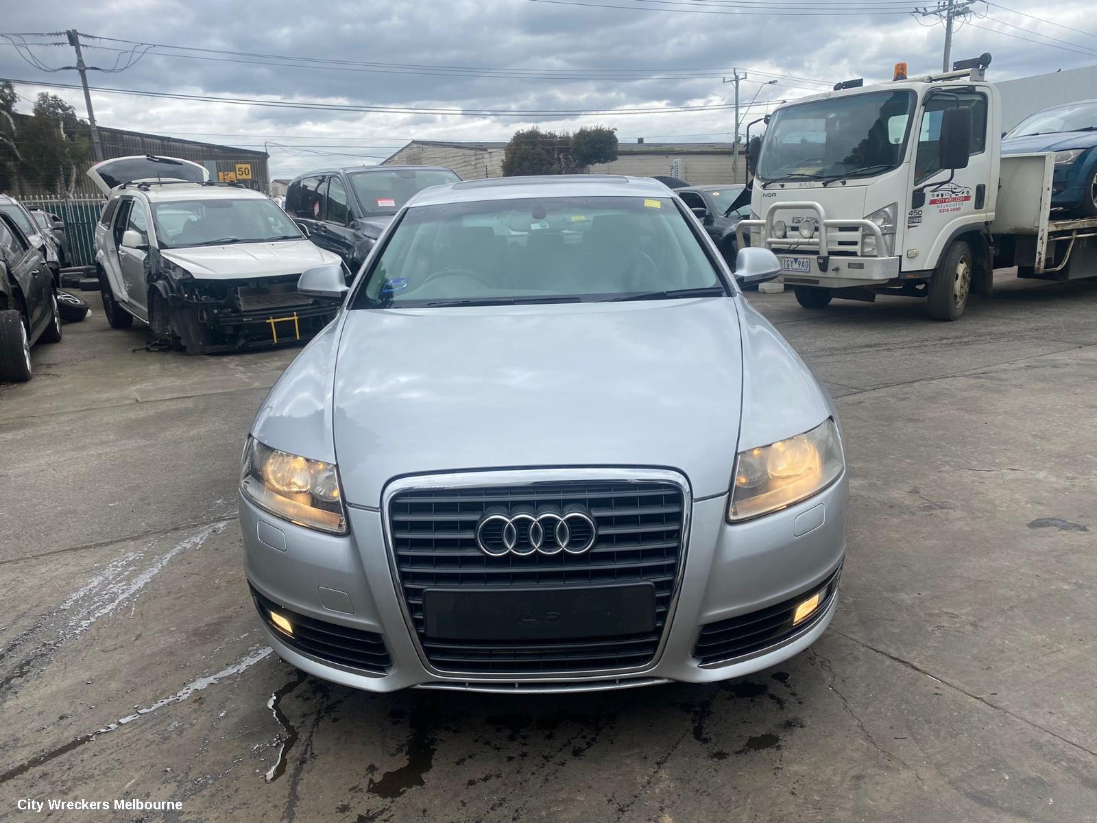 AUDI A6 RIGHT HEADLAMP, C6/4F, A6, ADAPTIVE TYPE, 10/2008 - 06/2011