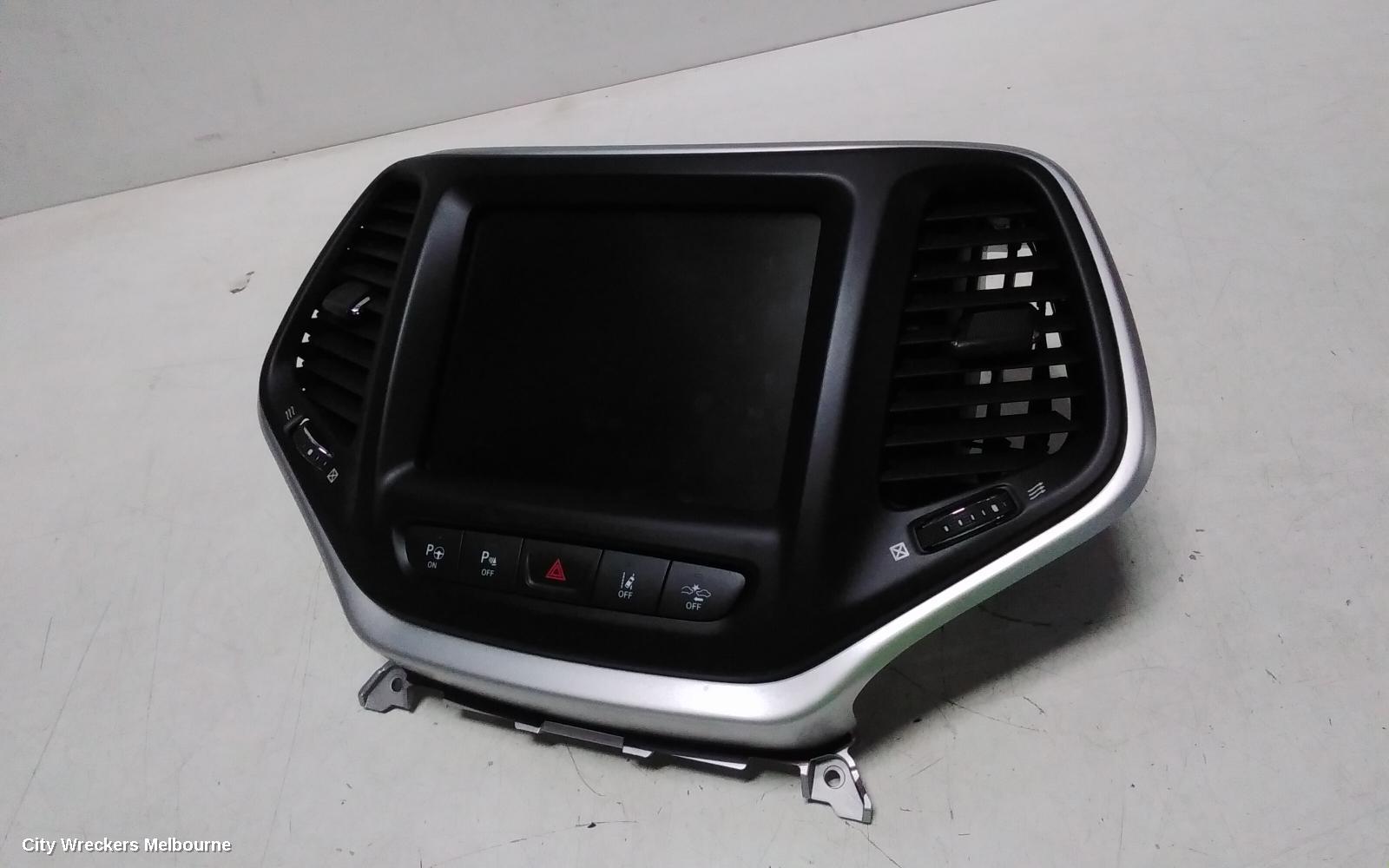 JEEP CHEROKEE RADIO/CD/DVD/SAT/TV, KL, HEAD UNIT, W/ DISPLAY UNIT, 5IN, NON SAT NAV TYPE, 02/2014 - 03/2018