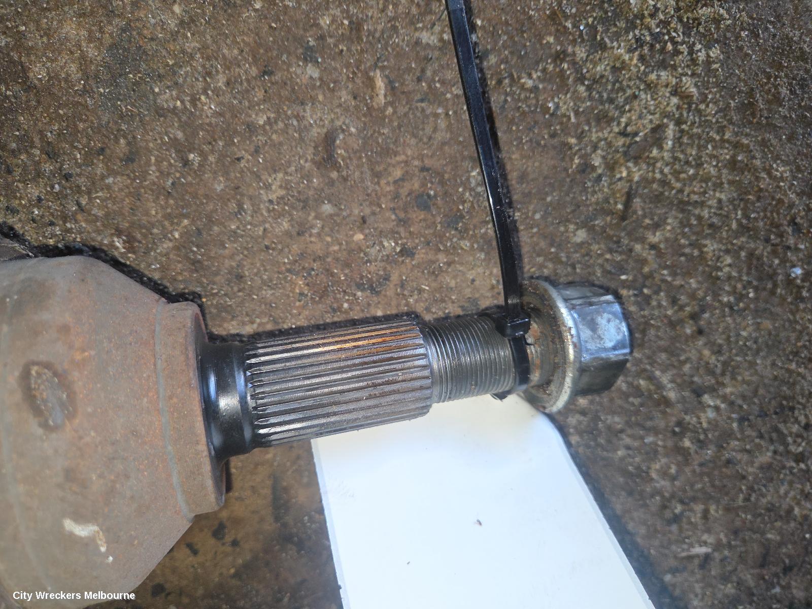 NISSAN XTRAIL LEFT DRIVESHAFT, FRONT, AWD, MANUAL T/M, PETROL, 2.5, T31, 09/2007 - 12/2013