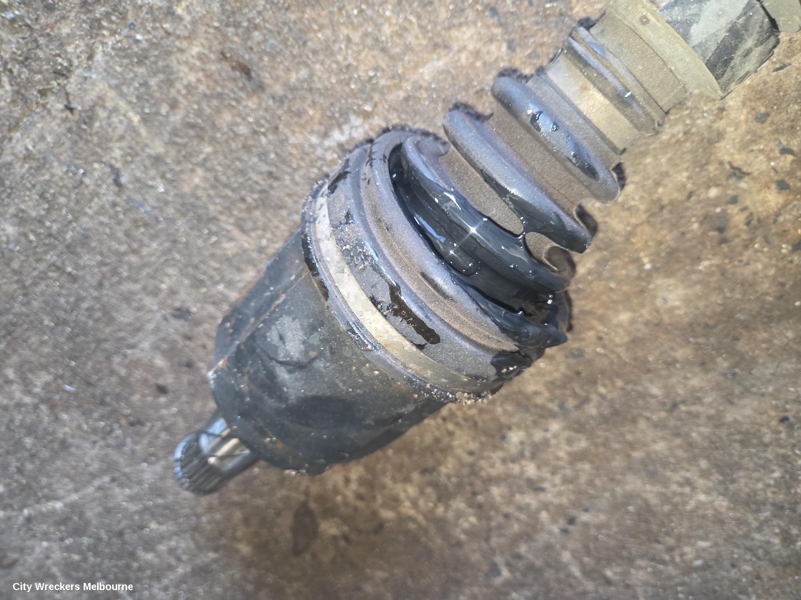 NISSAN XTRAIL LEFT DRIVESHAFT, FRONT, AWD, MANUAL T/M, PETROL, 2.5, T31, 09/2007 - 12/2013