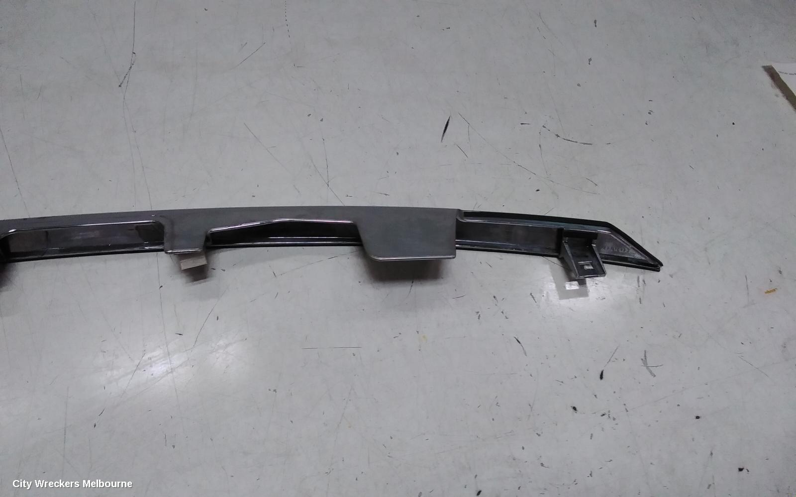 HONDA CITY REAR GARNISH, BOOTLID GARNISH (CENTRE), GM6, 01/2014 - 09/2020