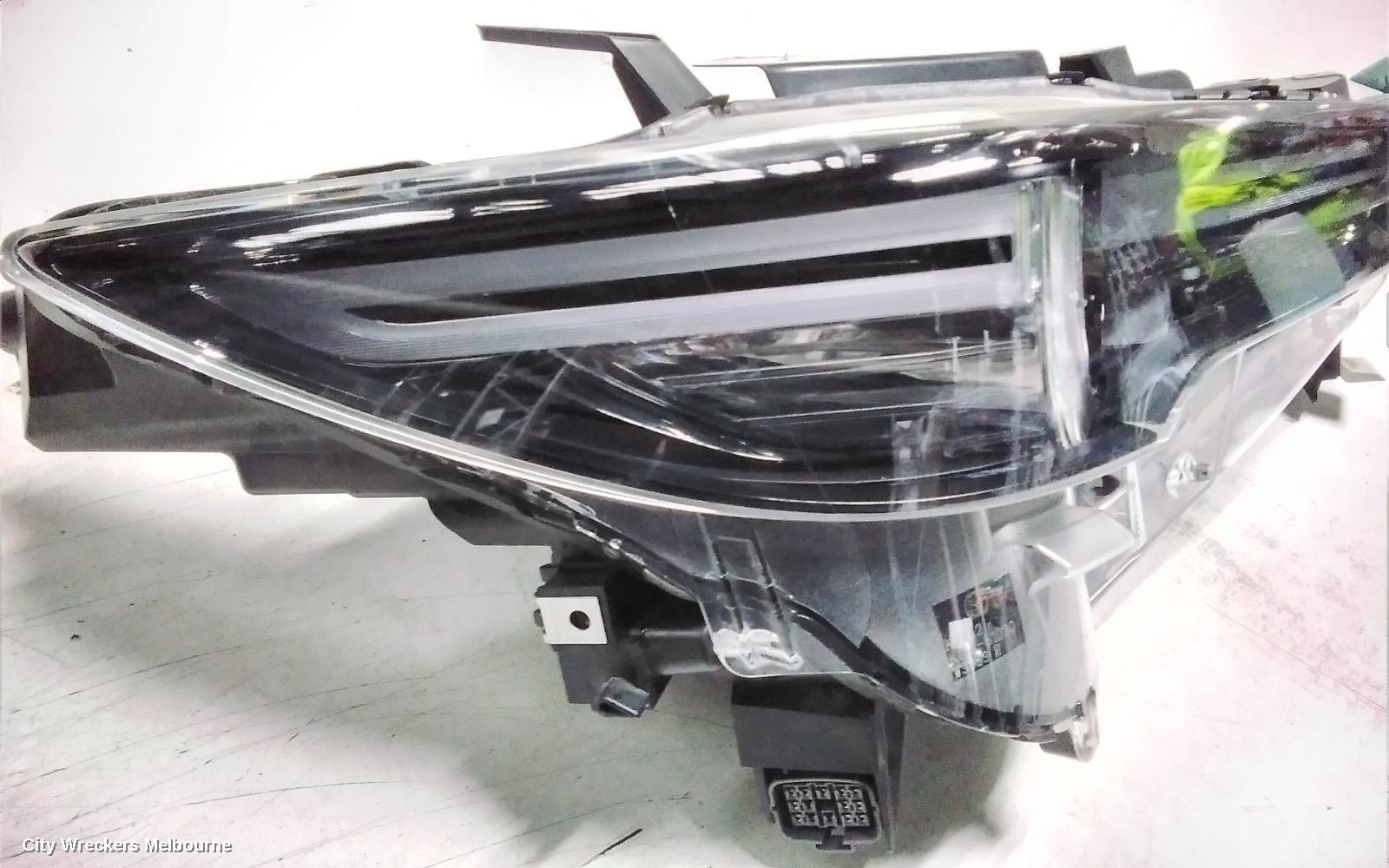 MAZDA CX5 RIGHT HEADLAMP, NON AFS, NON ADAPTIVE, NON DAYTIME RUNNING LAMP, W/ SIGNATURE LIGHTS TYPE, KF, 02/2017 - 08/2021