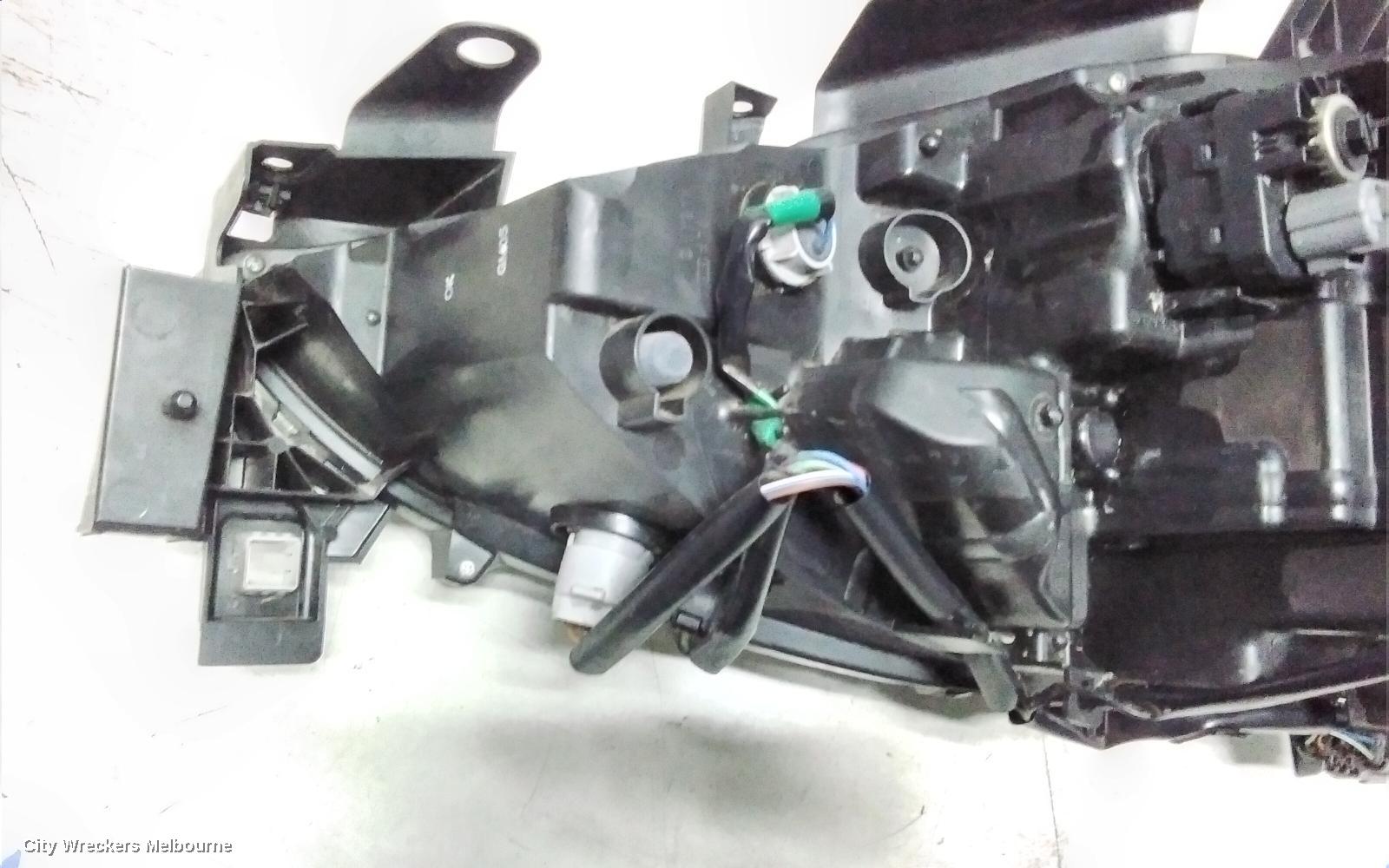 MAZDA CX5 RIGHT HEADLAMP, NON AFS, NON ADAPTIVE, NON DAYTIME RUNNING LAMP, W/ SIGNATURE LIGHTS TYPE, KF, 02/2017 - 08/2021