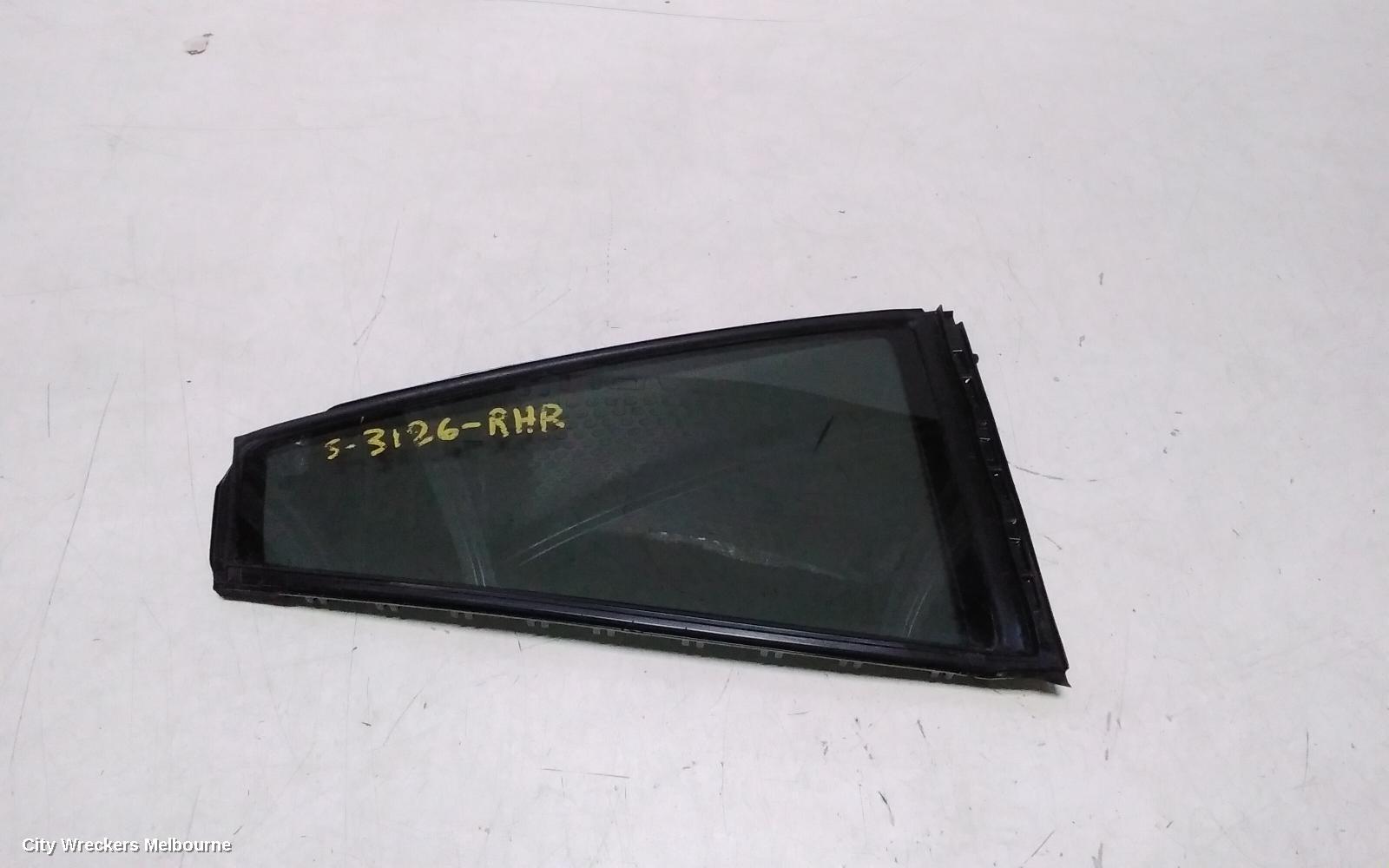 TOYOTA COROLLA CROSS RIGHT REAR 1/4 DOOR GLASS, XG10, 01/2022 ONWARDS