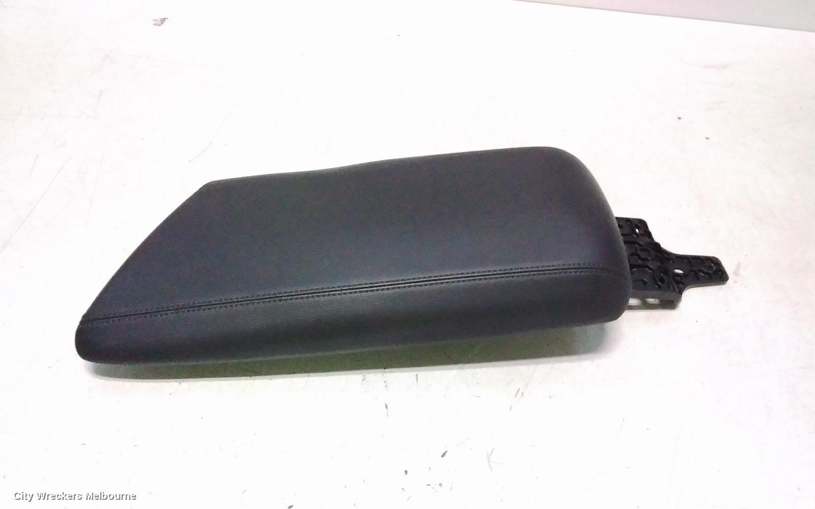 ALFA ROMEO GIULIA CONSOLE, 952, 05/2016 ONWARDS