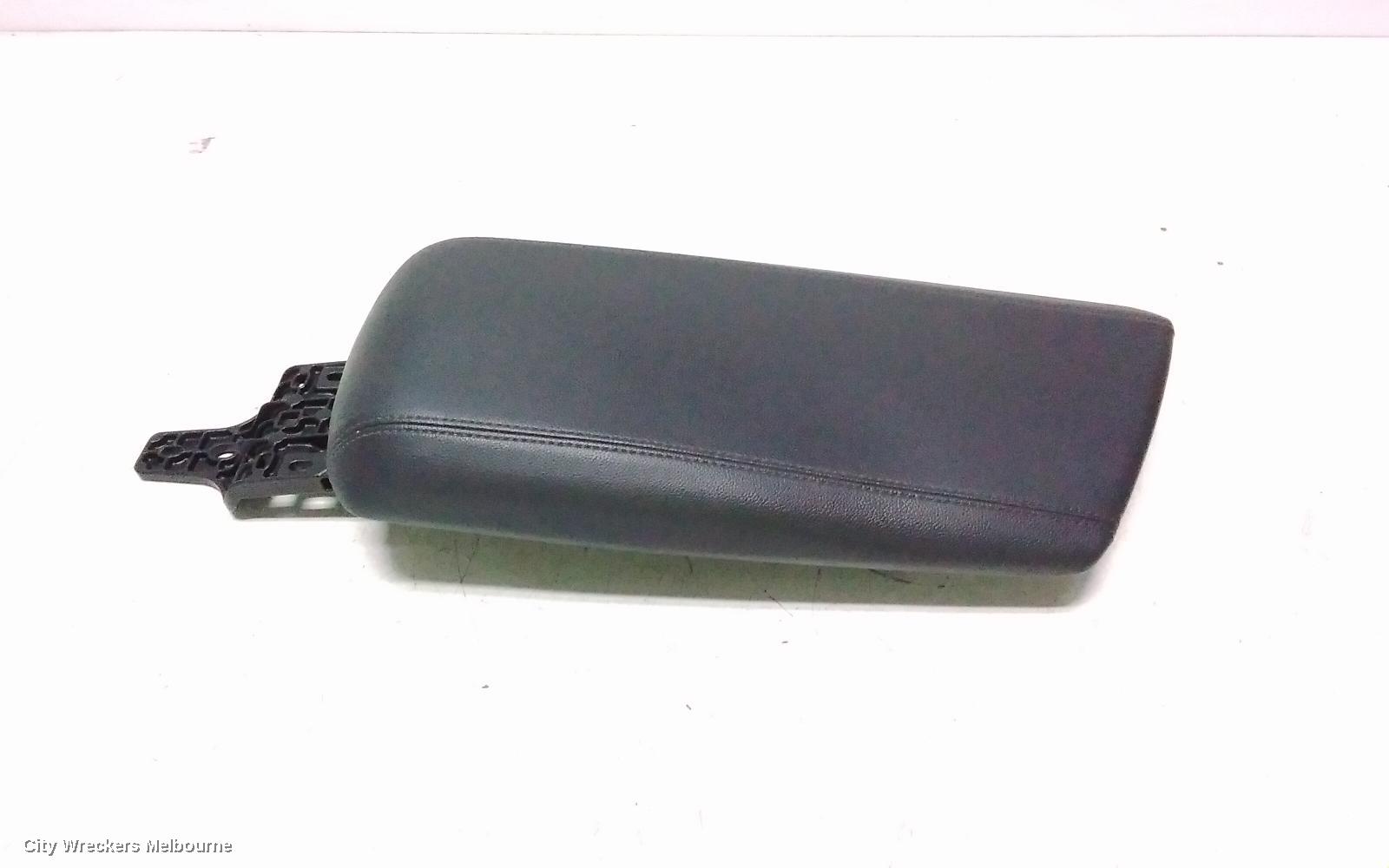 ALFA ROMEO GIULIA CONSOLE, 952, 05/2016 ONWARDS