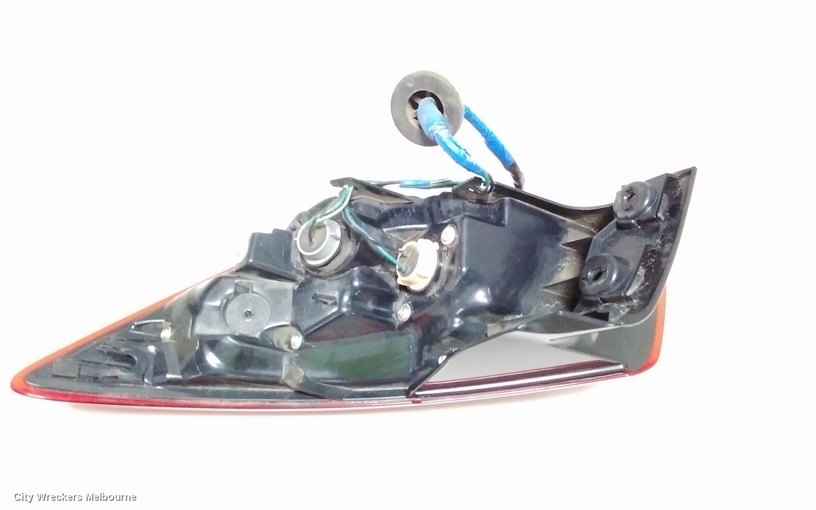 MAZDA CX3 LEFT TAILLIGHT, DK, IN BODY, W/ HALOGEN TYPE, 03/2015 ONWARDS