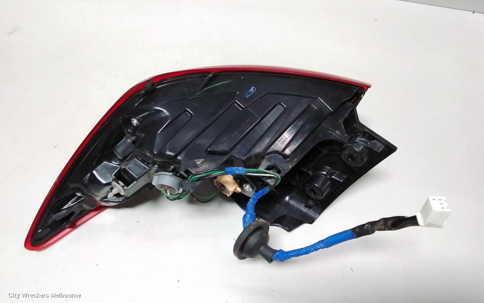 MAZDA CX3 LEFT TAILLIGHT, DK, IN BODY, W/ HALOGEN TYPE, 03/2015 ONWARDS