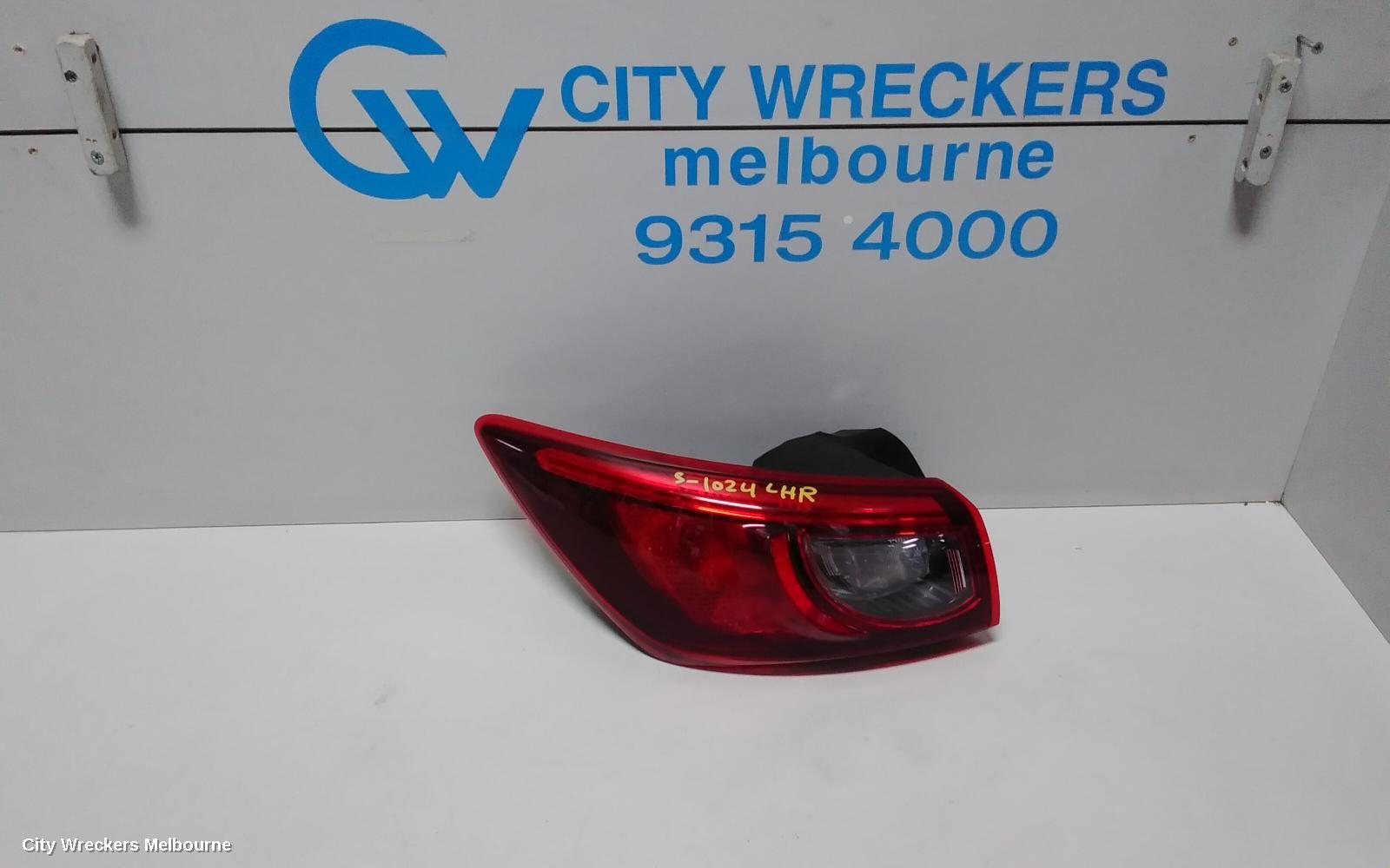 MAZDA CX3 LEFT TAILLIGHT, DK, IN BODY, W/ HALOGEN TYPE, 03/2015 ONWARDS