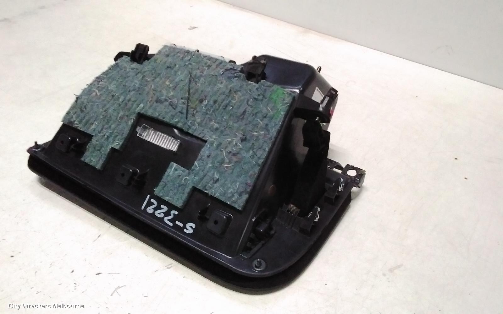 ALFA ROMEO GIULIA GLOVE BOX, 952, 05/2016 ONWARDS