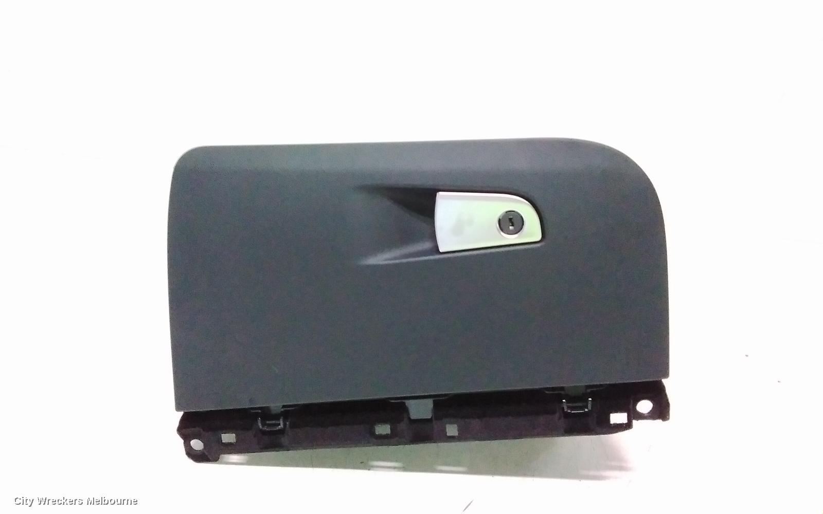 ALFA ROMEO GIULIA GLOVE BOX, 952, 05/2016 ONWARDS
