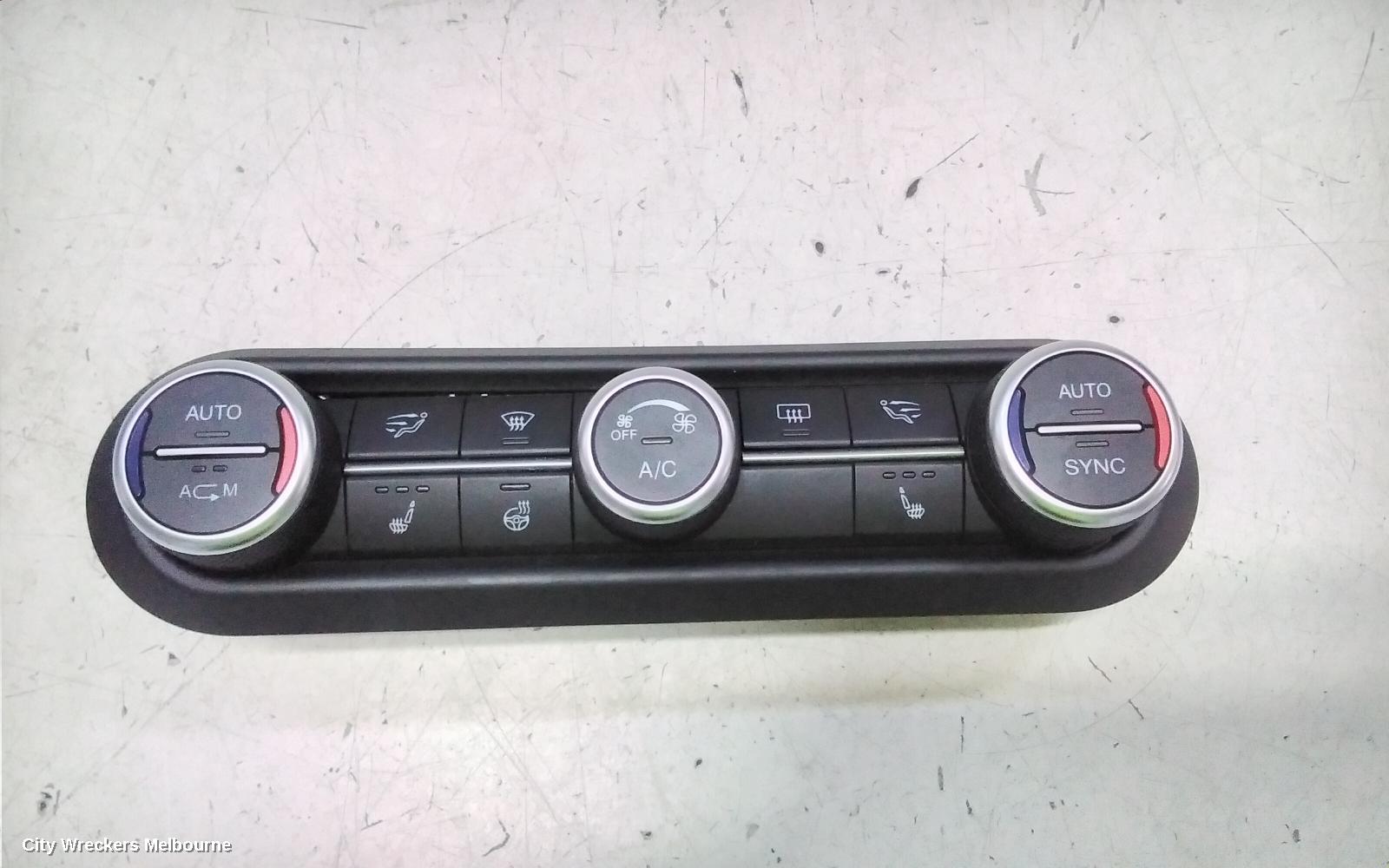 ALFA ROMEO GIULIA HEATER/AC CONTROLS, 952, 05/2016 ONWARDS