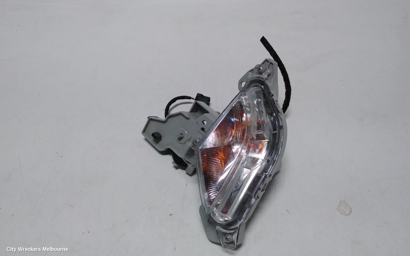 MAZDA CX3 RIGHT INDICATOR/FOG/SIDE, BUMPER FLASHER, DK, 03/2015 ONWARDS