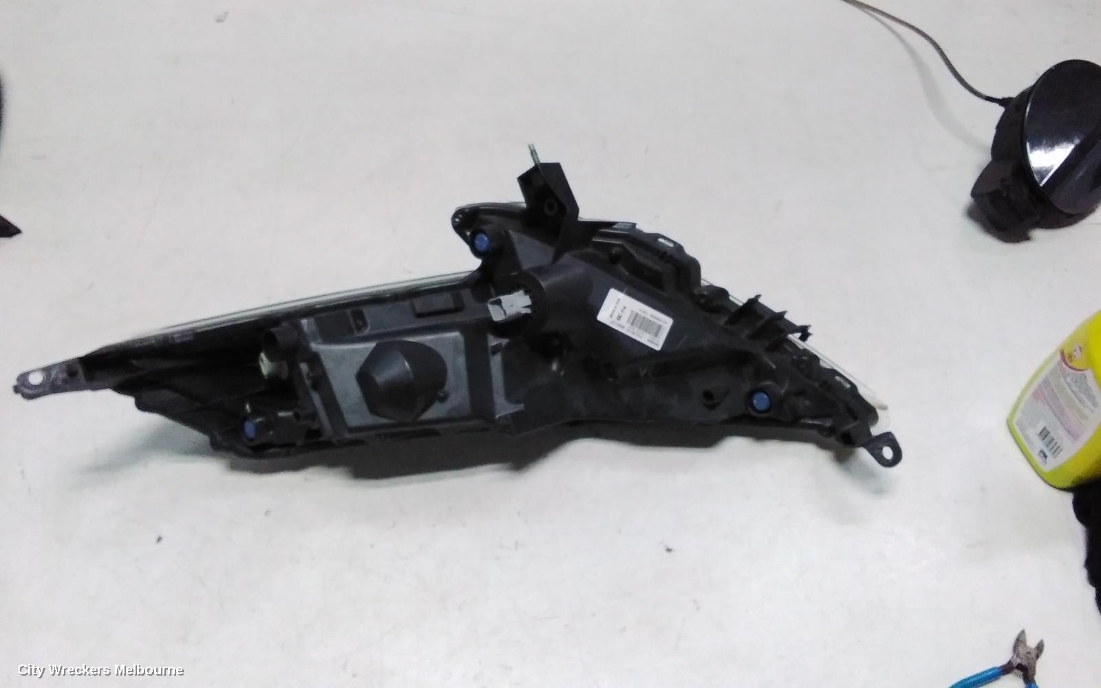 NISSAN JUKE RIGHT INDICATOR/FOG/SIDE, CORNER LAMP, F15, LENS# 3468, 01/2015 - 12/2019