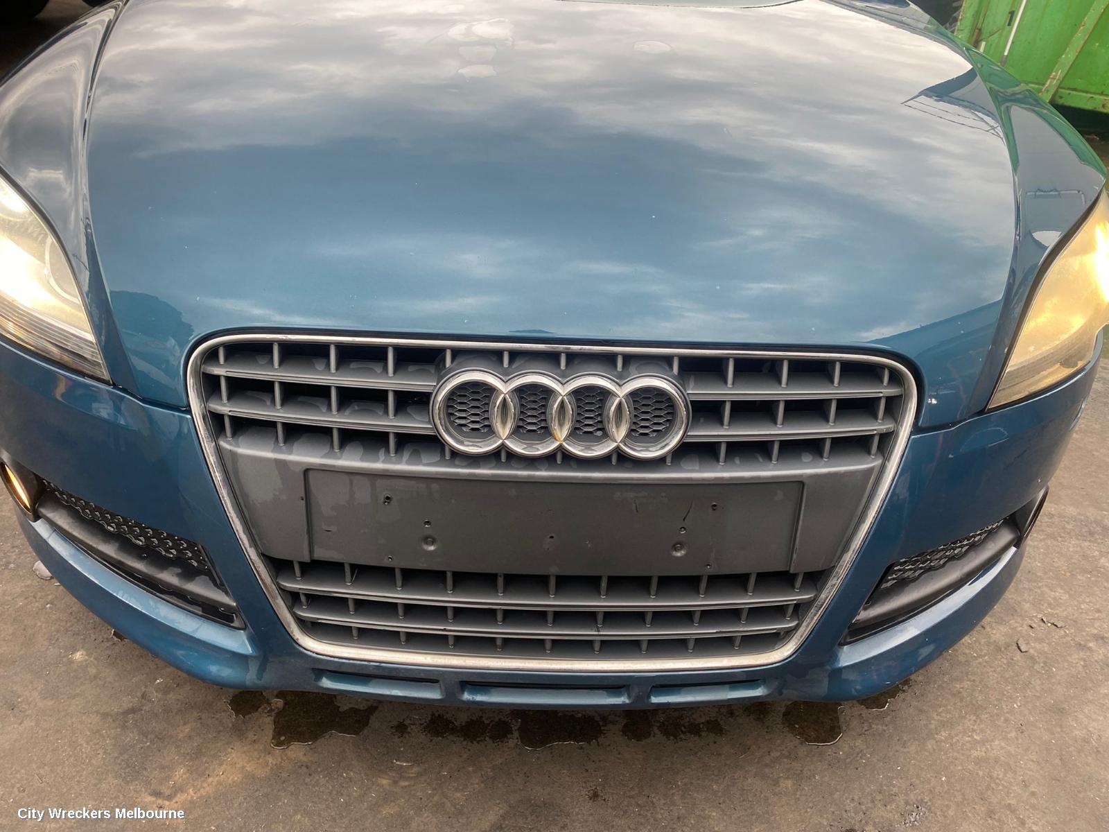 AUDI TT, 8J, 09/2006 - 12/2014, LHFBAR SLIDER: 101813
