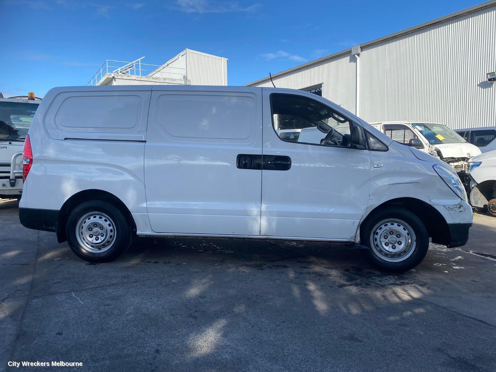 HYUNDAI ILOAD/IMAX A/C CONDENSER, TQ, PETROL, 11/2007 ONWARDS