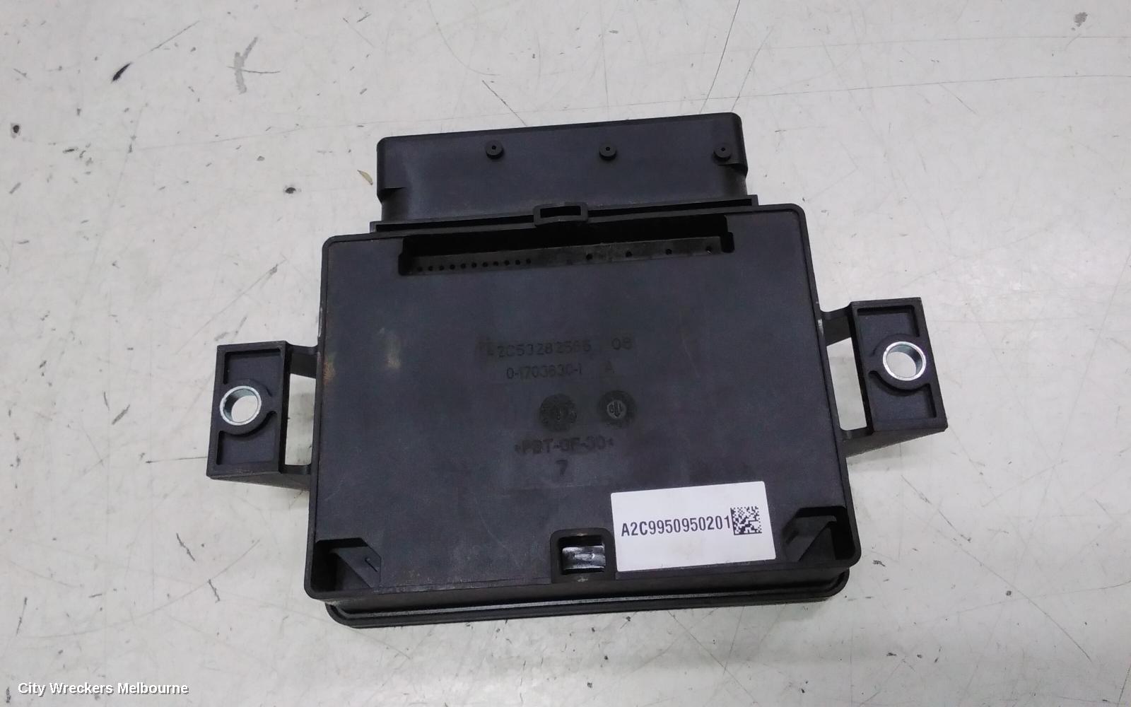 PORSCHE MACAN ECU, PARKING BRAKE MODULE, 95B, 06/2014 ONWARDS