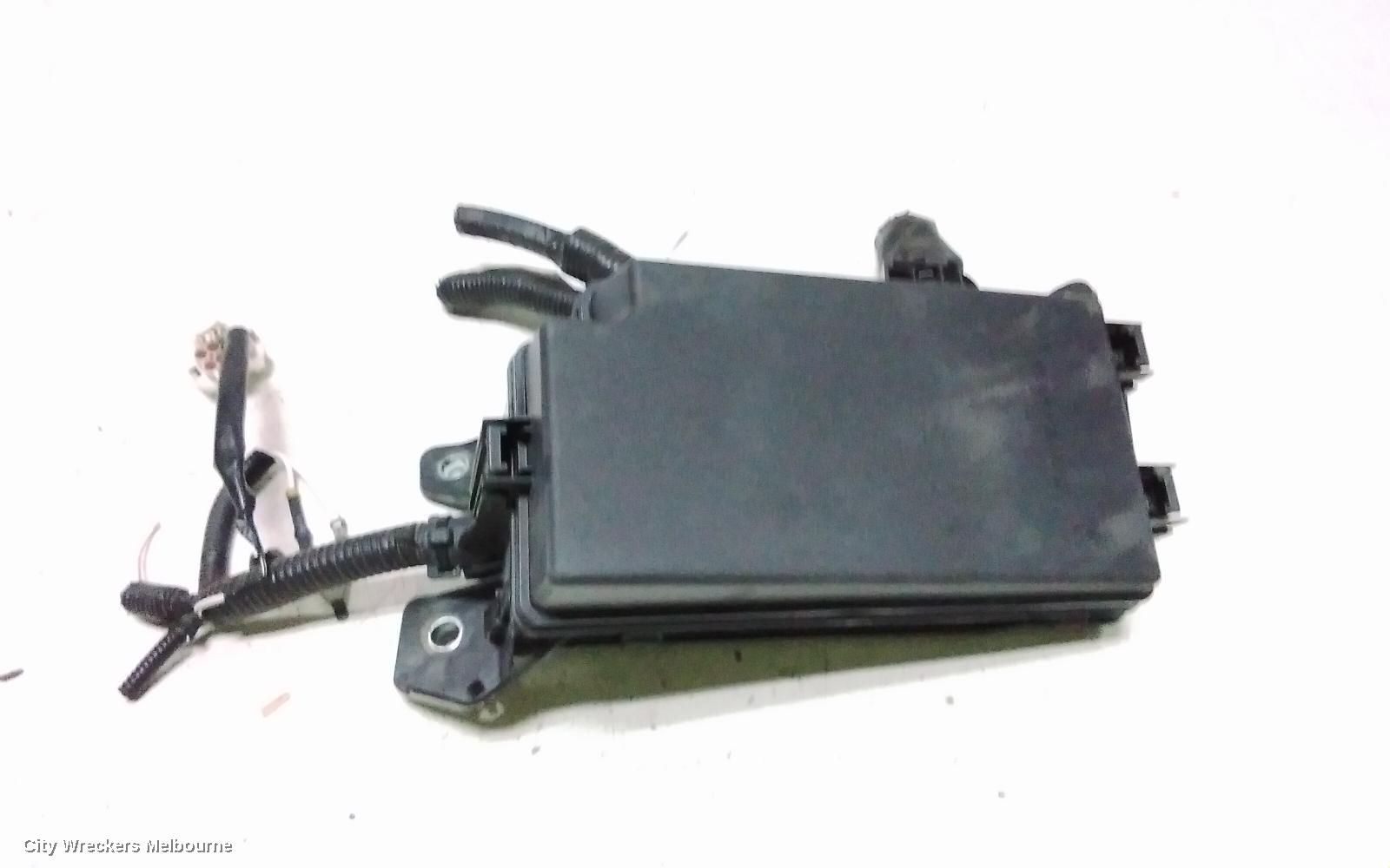 TOYOTA C-HR FUSE BOX, GEN 1, 12/2016 - 09/2023