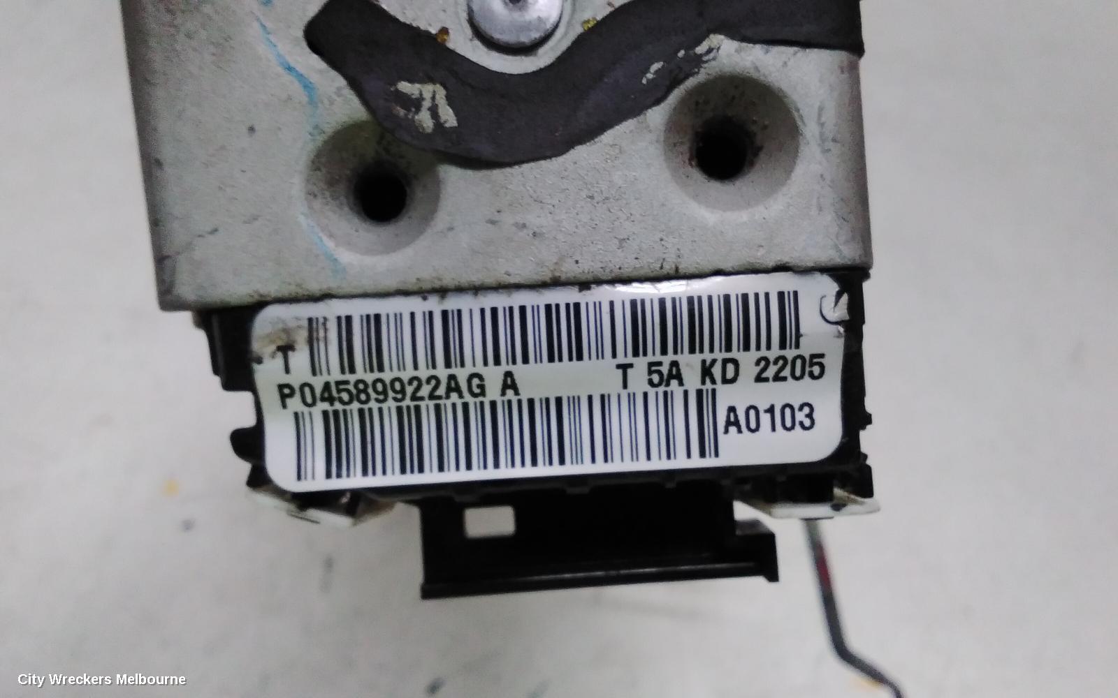 JEEP GRANDCHEROKEE DOOR/BOOT/GATE LOCK, RIGHT REAR DOOR LOCK, WK, 10/2010 - 02/2022