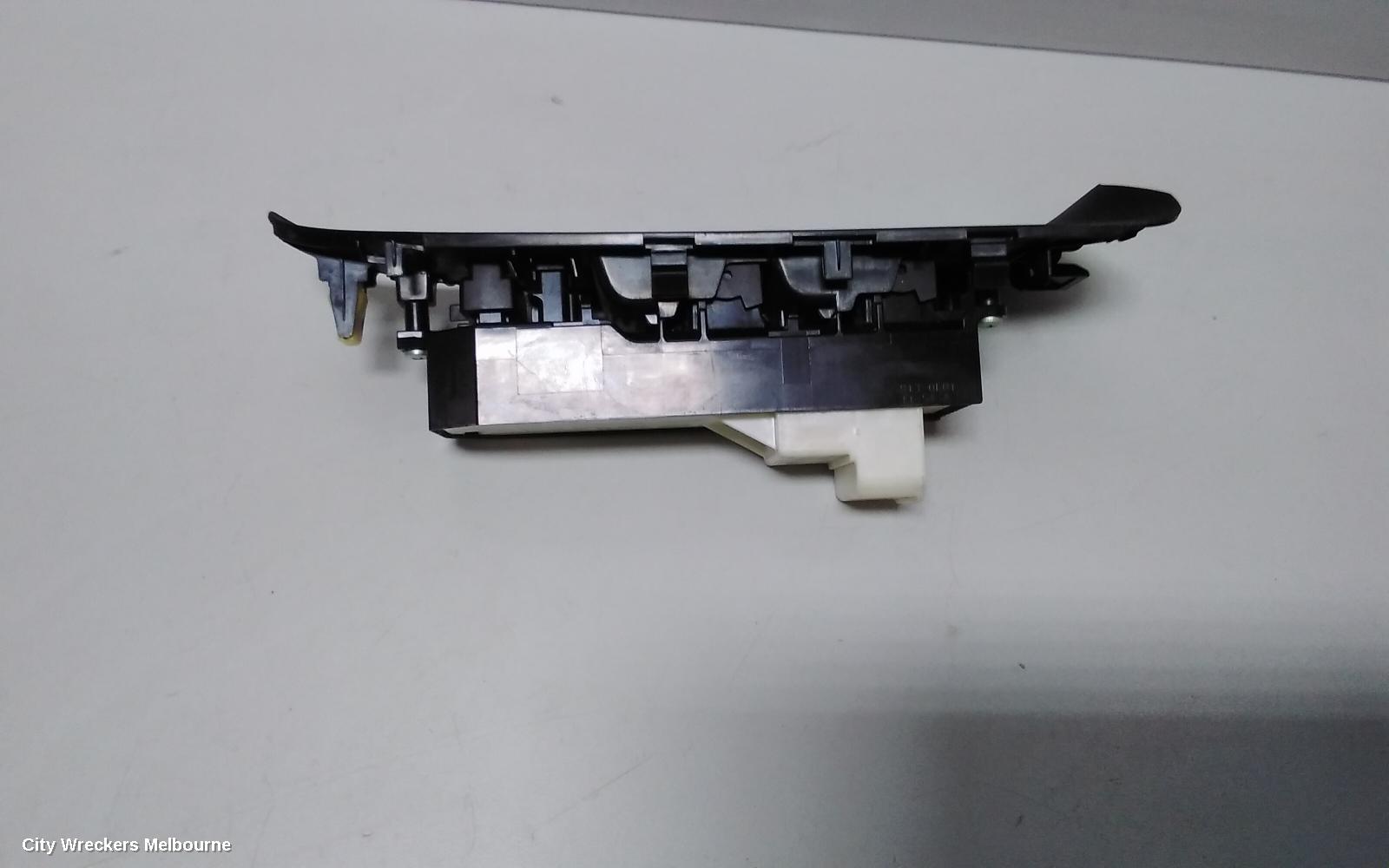TOYOTA RAV4 PWR DR WIND SWITCH, RH FRONT (MASTER SWITCH), ACA33, 10/2007 - 11/2012