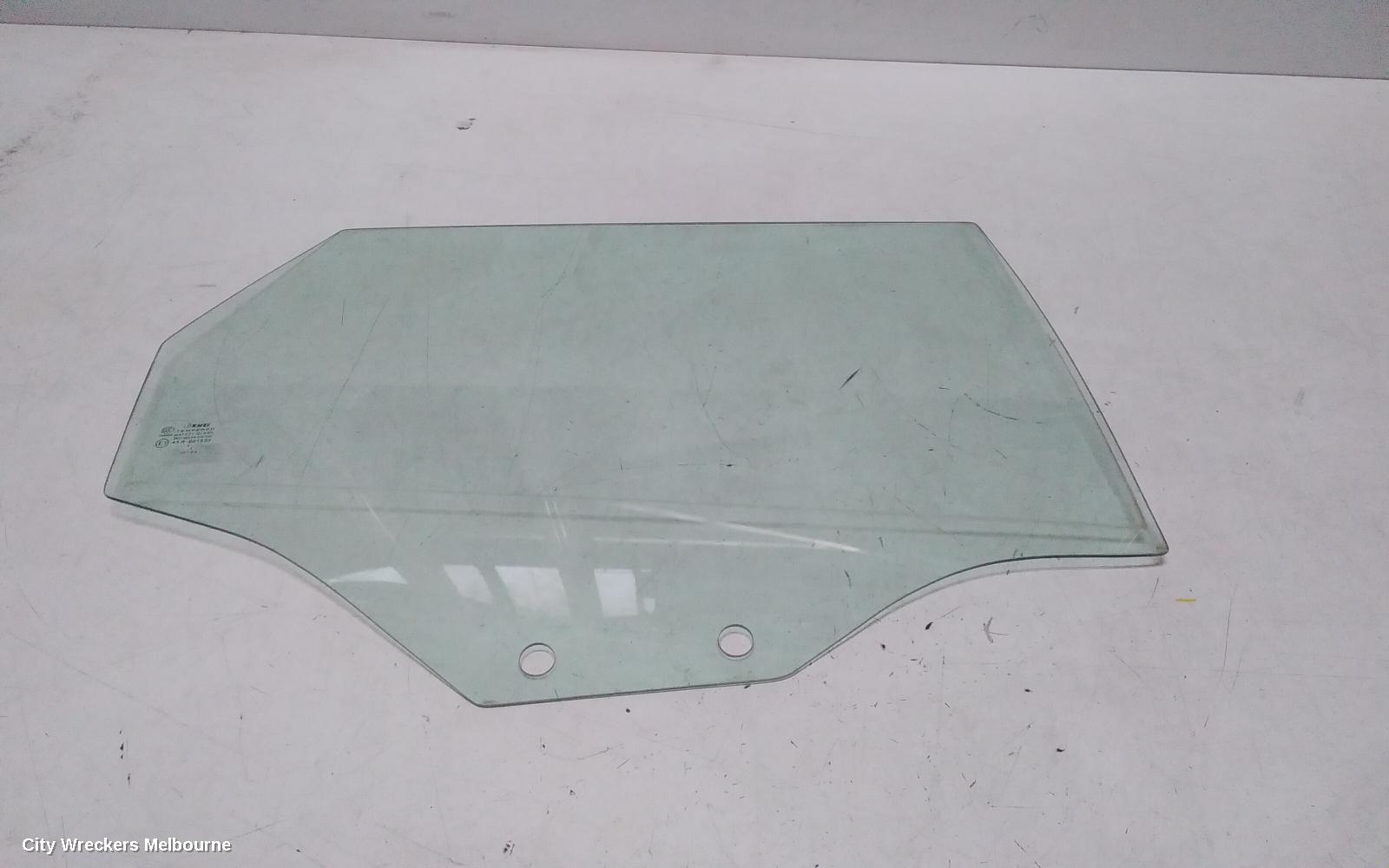 AUDI A3 RIGHT REAR DOOR WINDOW, 8P, 06/2004 - 04/2013