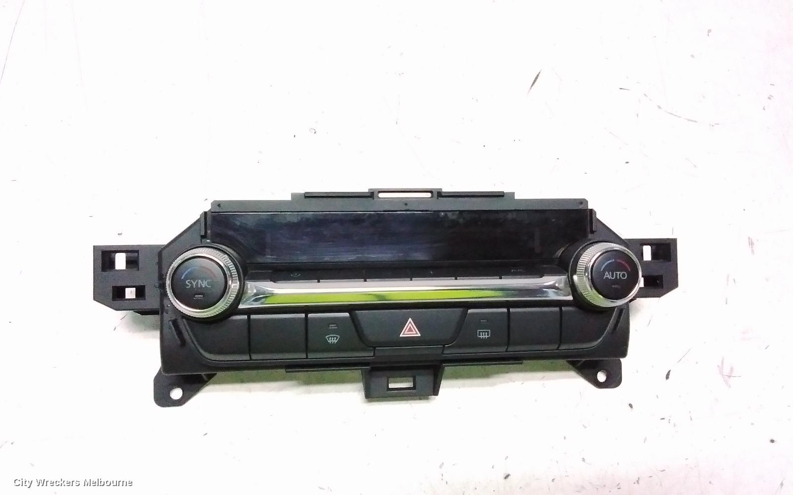 MAZDA 3 HEATER/AC CONTROLS, DUAL ZONE CLIMATE TYPE, BP, 03/2019 ONWARDS