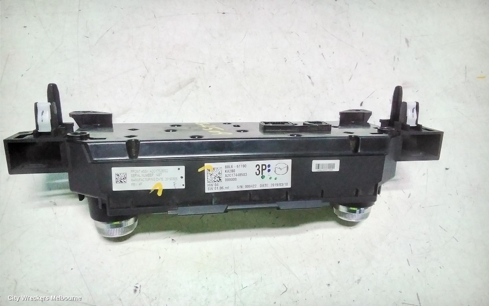 MAZDA 3 HEATER/AC CONTROLS, DUAL ZONE CLIMATE TYPE, BP, 03/2019 ONWARDS