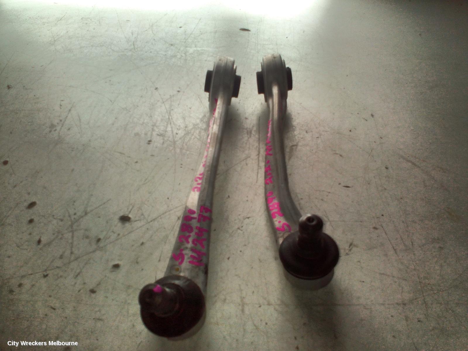 PORSCHE MACAN LEFT FRONT UPPER CONTROL ARM, FRONT, 95B, 06/2014 ONWARDS