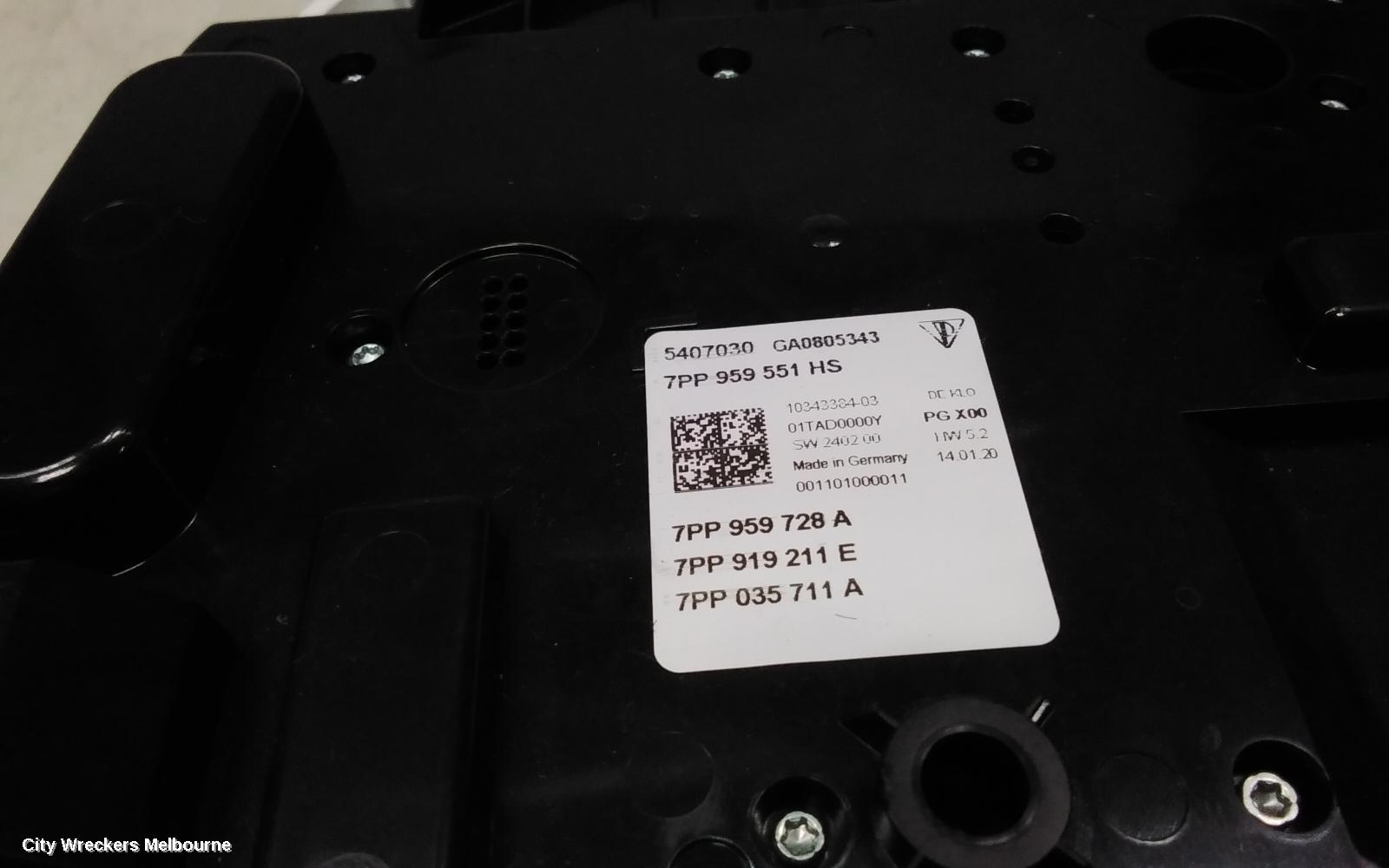 PORSCHE MACAN COURTESY LIGHT, 95B, 06/2014 - 12/2025