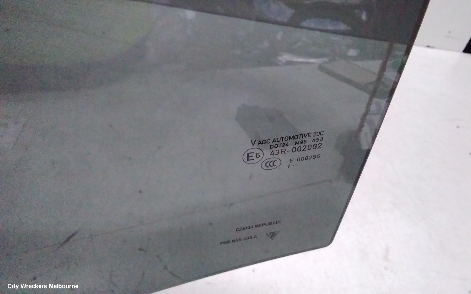 PORSCHE MACAN LEFT REAR DOOR WINDOW, 95B, 06/2014 - 12/2025