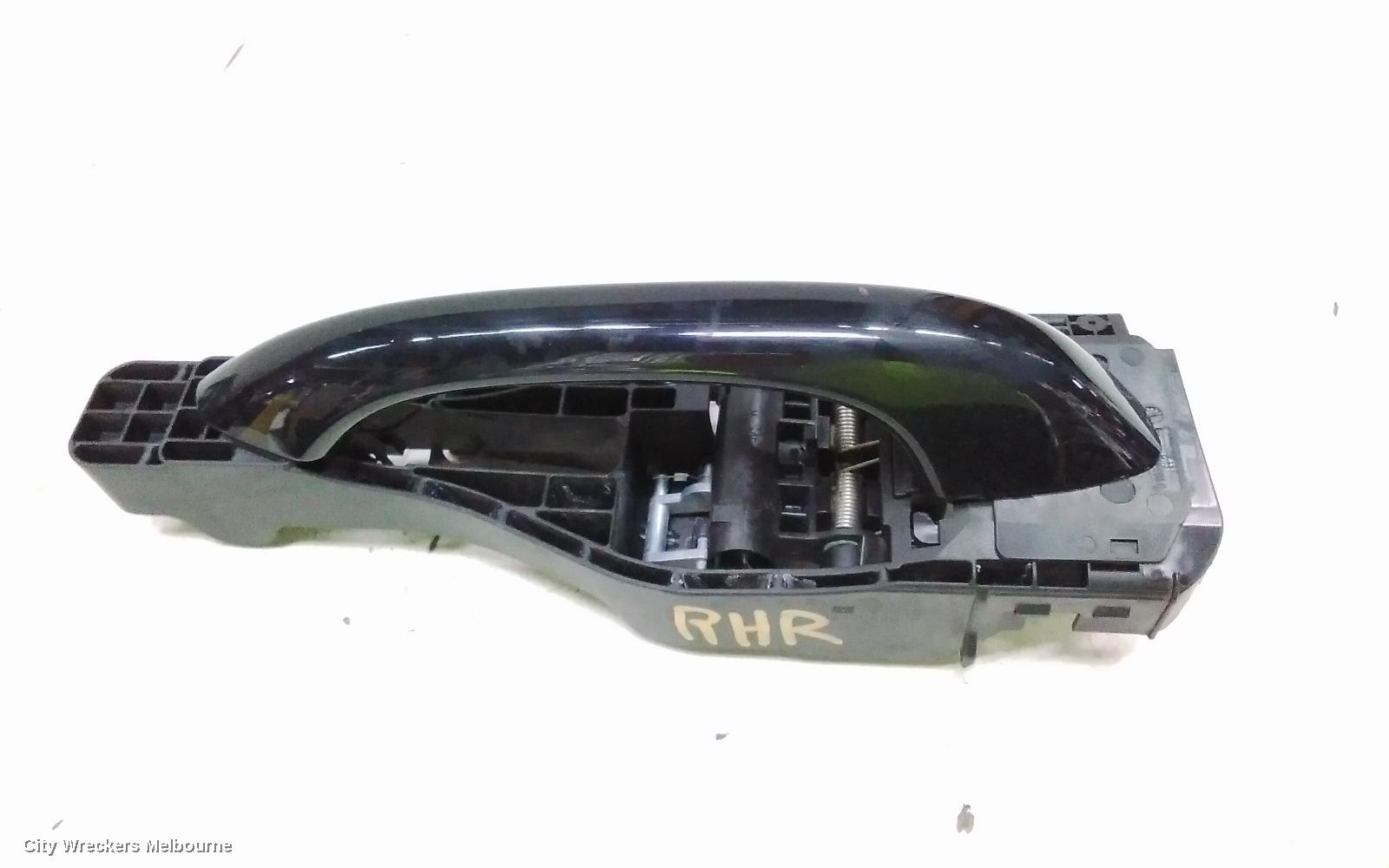 PORSCHE MACAN DOOR HANDLE, 95B, RH REAR, OUTER, COLOUR CODED, 06/2014 ONWARDS