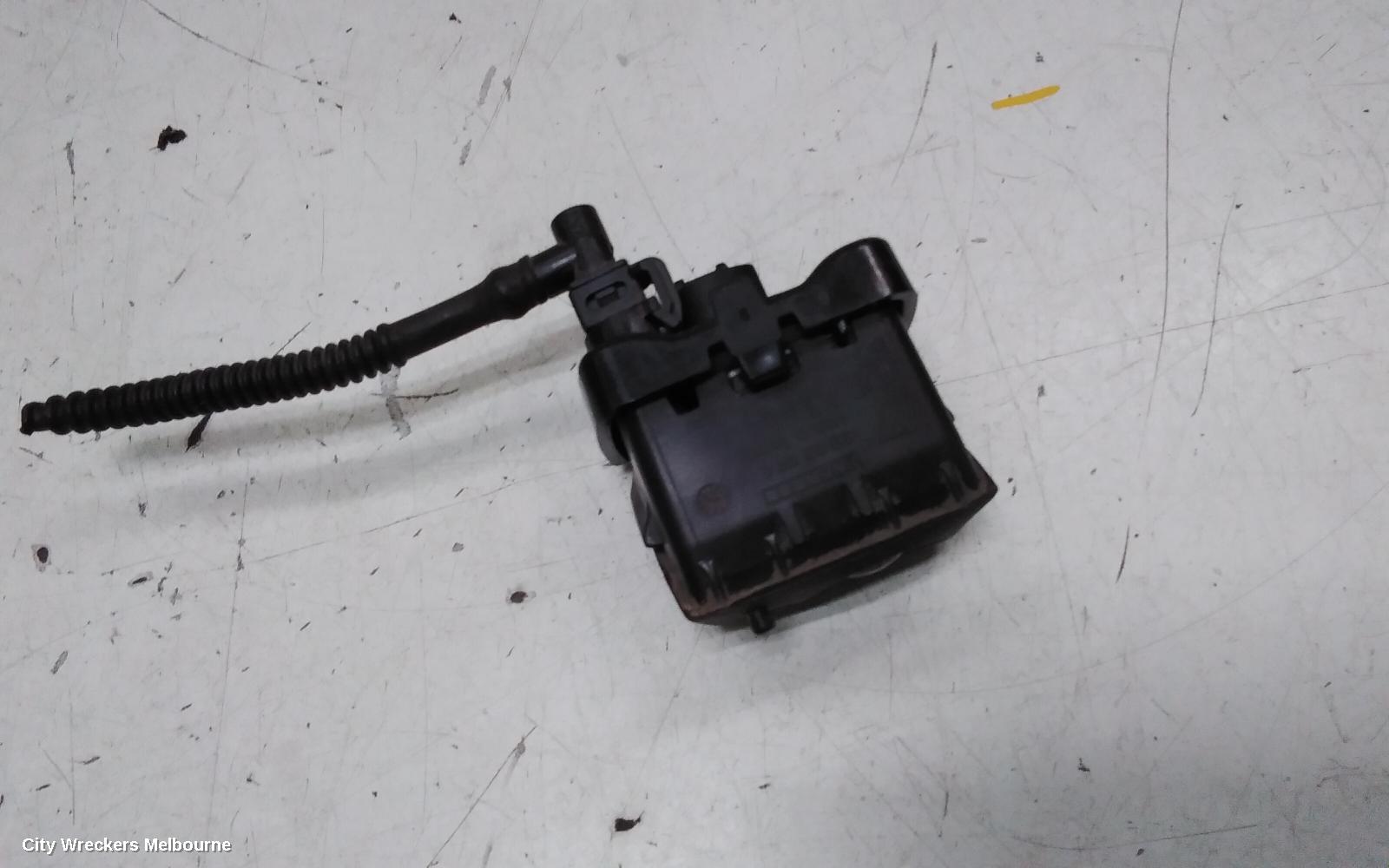 PORSCHE MACAN REVERSE CAMERA, 95B, REVERSE CAMERA, 06/2014 ONWARDS