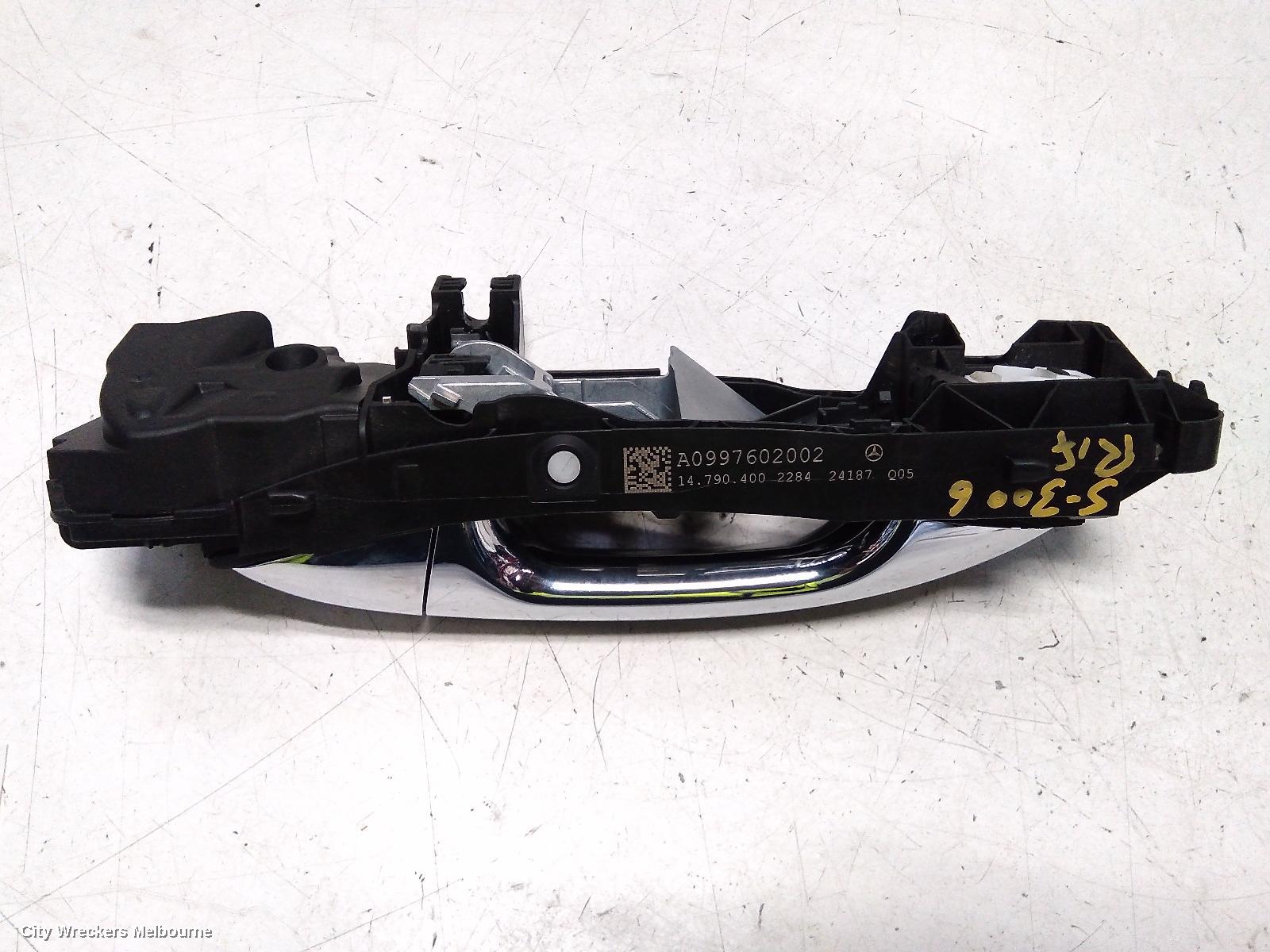 MERCEDES EQA DOOR HANDLE, H243, RH FRONT, OUTER, 01/2021 ONWARDS