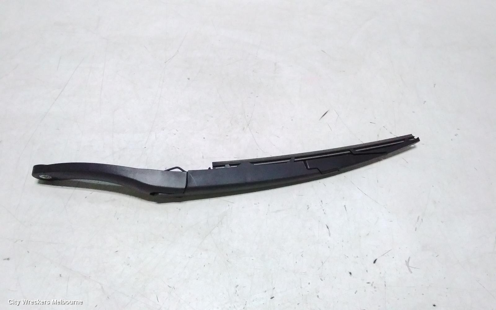 HYUNDAI TUCSON WIPER ARM, NX4, TAILGATE, 02/2021 ONWARDS