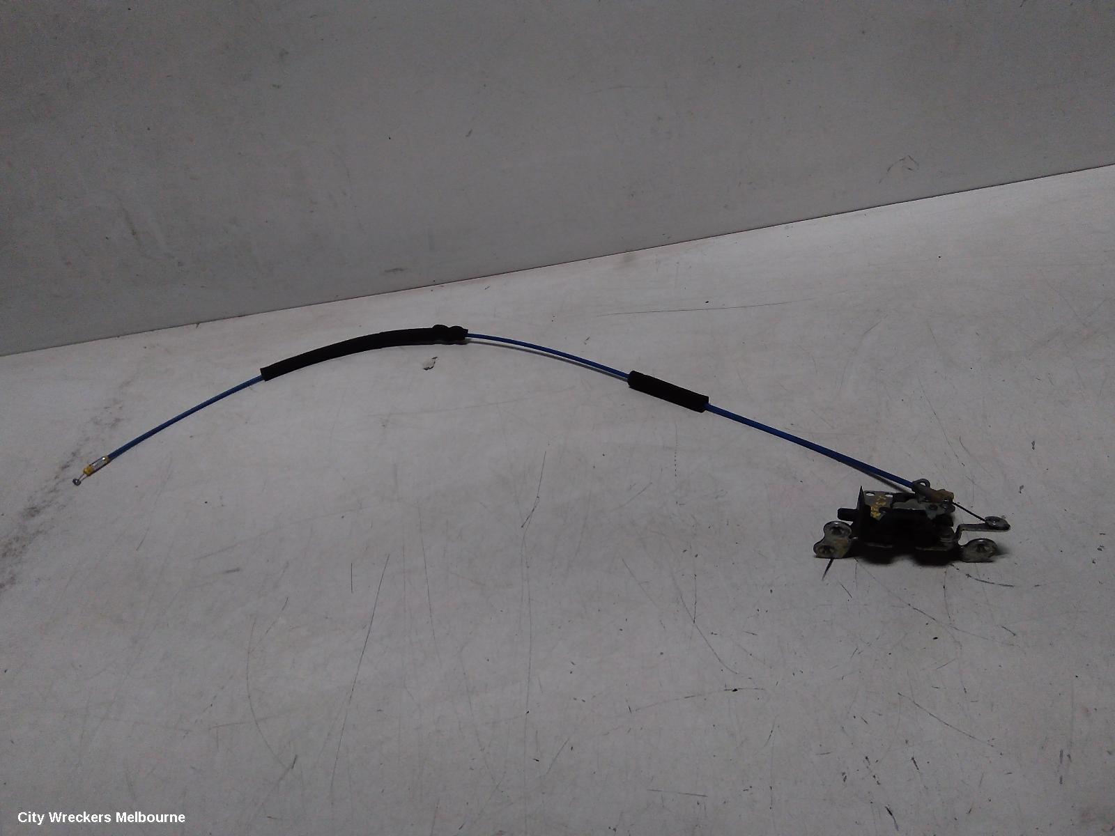 TOYOTA HIACE DOOR/BOOT/GATE LOCK, RIGHT REAR DOOR LOCK, TRH/KDH, 01/2005 - 04/2019