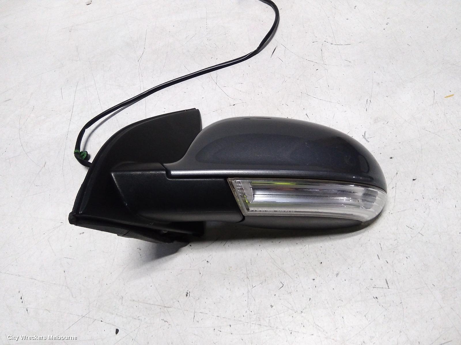 VOLKSWAGEN GOLF LEFT DOOR MIRROR, GEN 5, HATCH, COLOUR CODED, 06/2004 - 02/2009