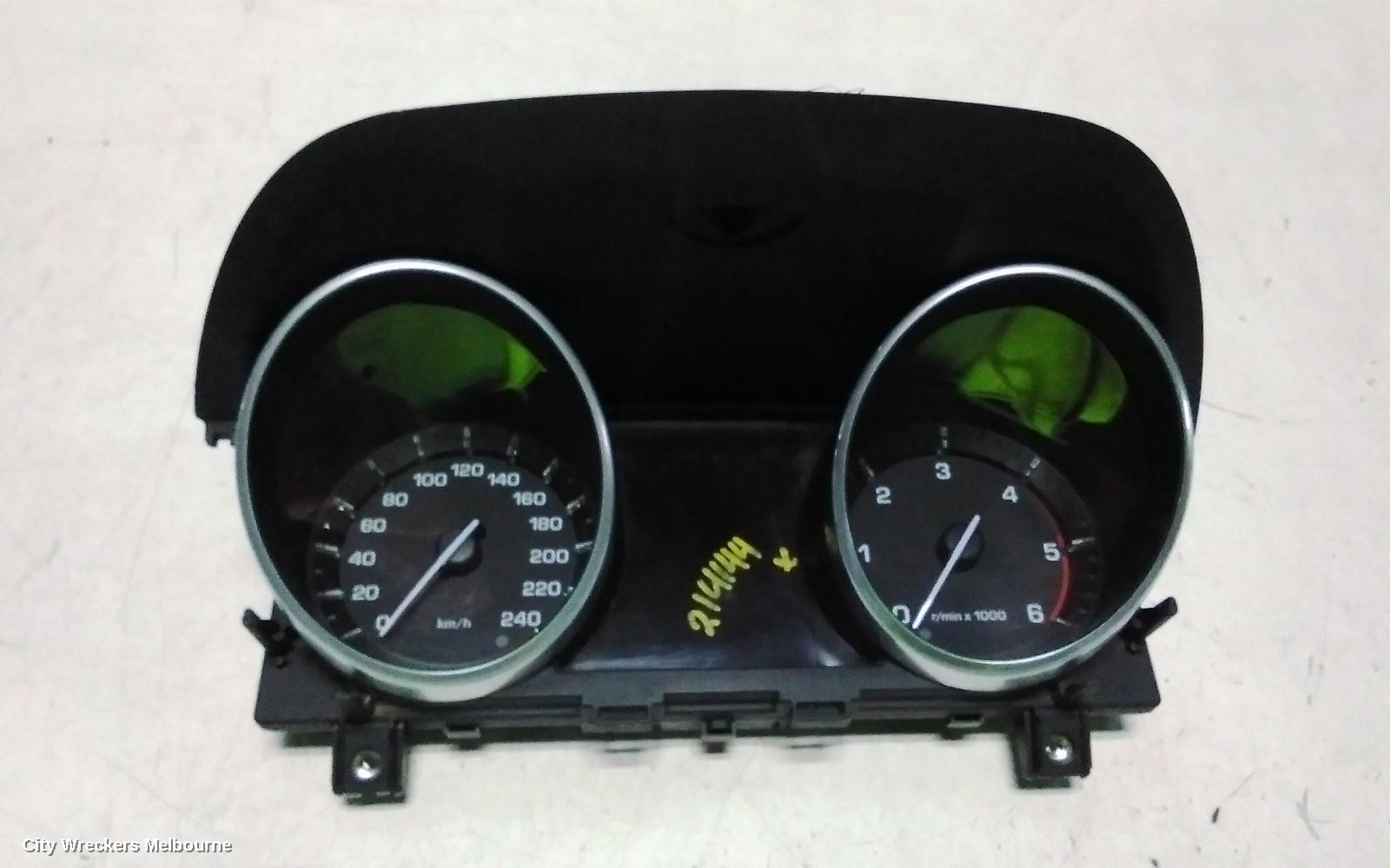 LAND ROVER RANGEROVER EVOQUE INSTRUMENT CLUSTER, DIESEL, 2.2, TURBO, AUTO T/M, L538, 11/2011 - 08/2015