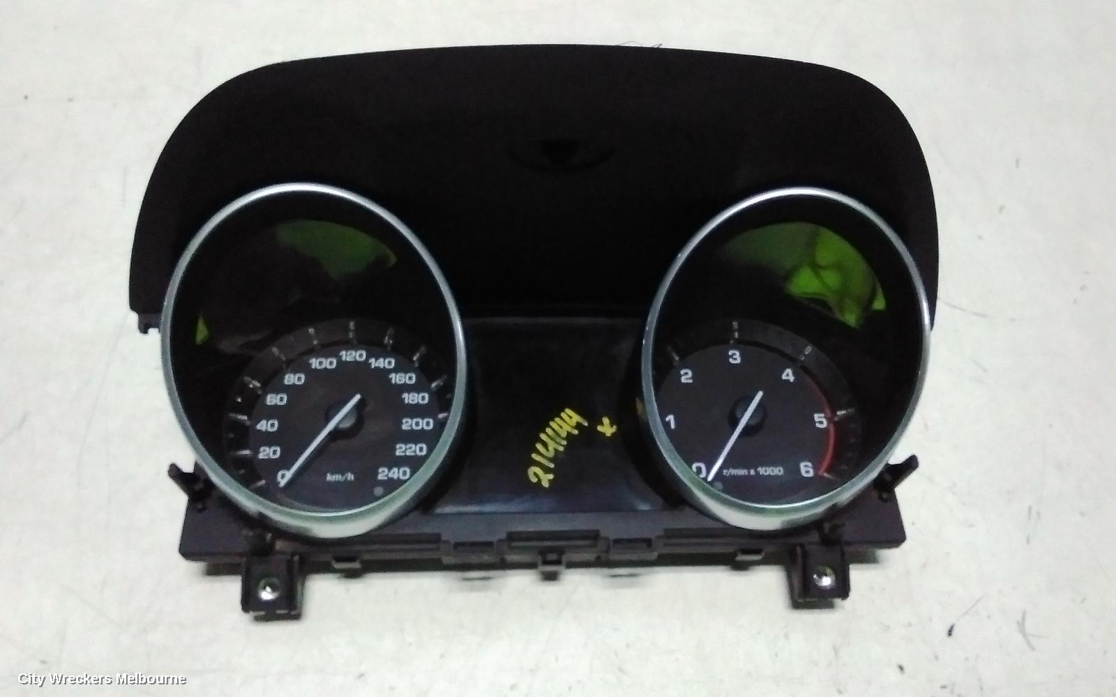 LAND ROVER RANGEROVER EVOQUE INSTRUMENT CLUSTER, DIESEL, 2.2, TURBO, AUTO T/M, L538, 11/2011 - 08/2015