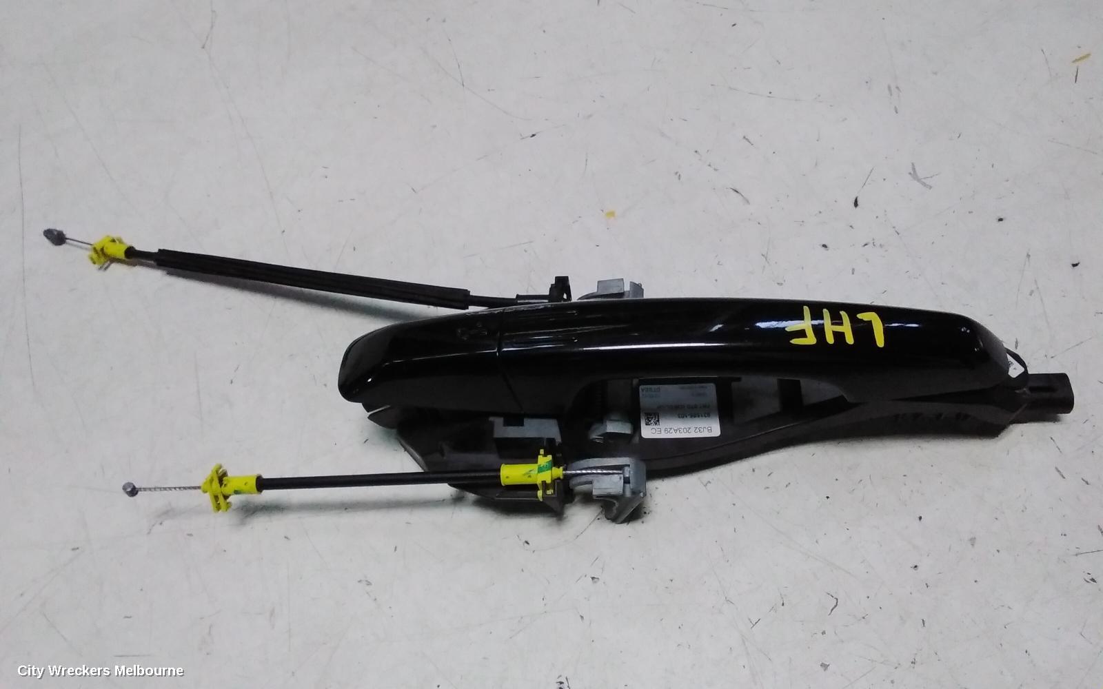 LAND ROVER RANGEROVER EVOQUE DOOR HANDLE, LH FRONT, OUTER, COLOUR CODED, W/ KEYLESS ENTRY & START TYPE, L538, 11/2011 - 01/2019
