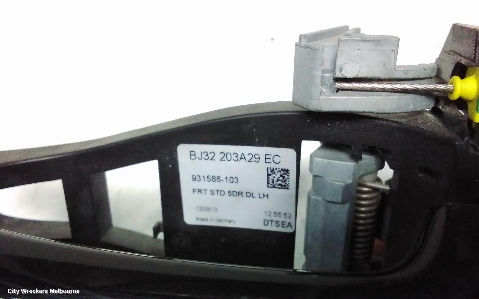 LAND ROVER RANGEROVER EVOQUE DOOR HANDLE, LH FRONT, OUTER, COLOUR CODED, W/ KEYLESS ENTRY & START TYPE, L538, 11/2011 - 01/2019