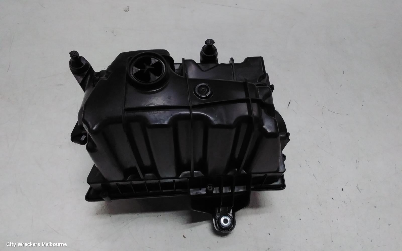 LAND ROVER RANGEROVER EVOQUE AIR CLEANER/BOX, AIR CLEANER, L538, DIESEL, 2.2, 11/2011 - 08/2015