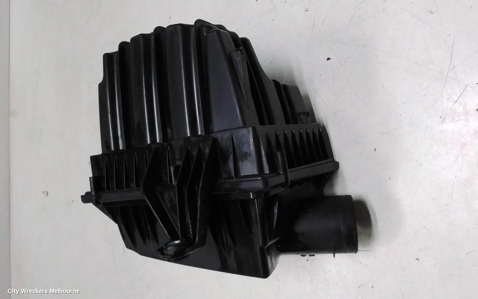 LAND ROVER RANGEROVER EVOQUE AIR CLEANER/BOX, AIR CLEANER, L538, DIESEL, 2.2, 11/2011 - 08/2015