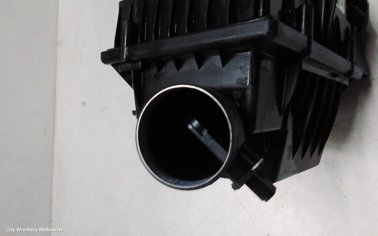 LAND ROVER RANGEROVER EVOQUE AIR CLEANER/BOX, AIR CLEANER, L538, DIESEL, 2.2, 11/2011 - 08/2015