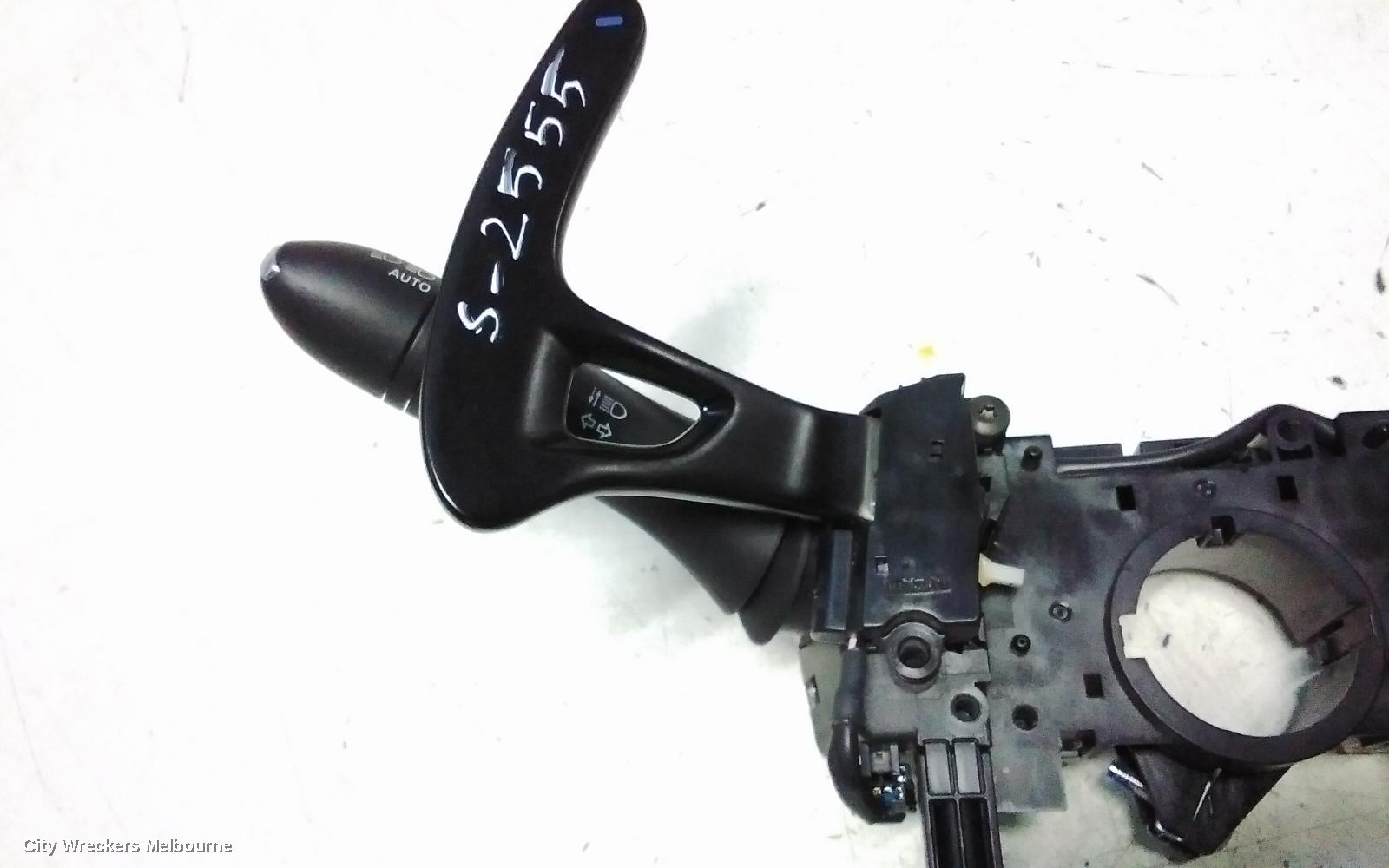 RENAULT MEGANE COMBINATION SWITCH, ELECT PARK SWITCH, BFB/LFF/KFB, 06/2016 - 02/2020
