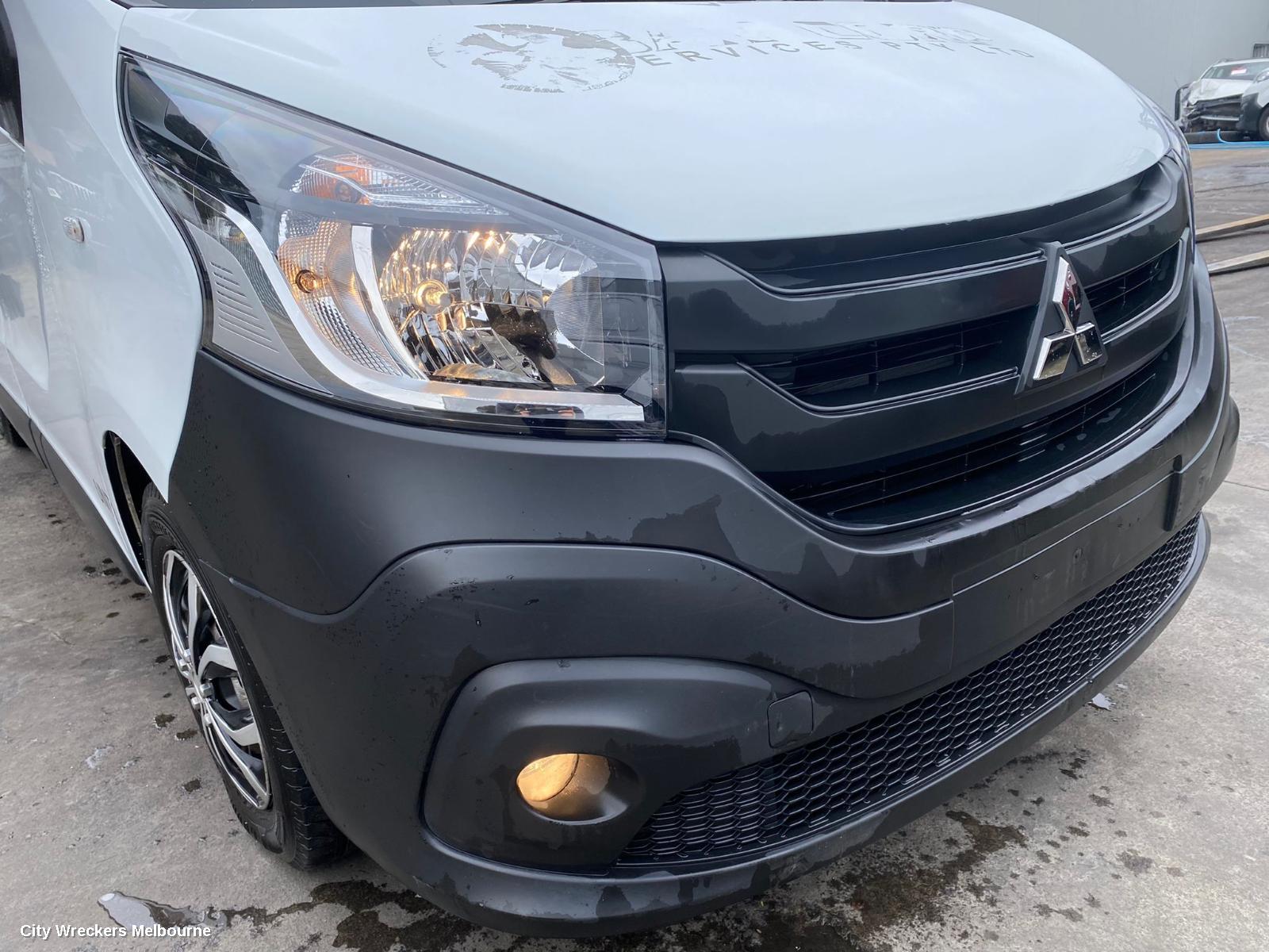 MITSUBISHI EXPRESS RIGHT FRONT DOOR, SN, 03/2020 - 12/2022
