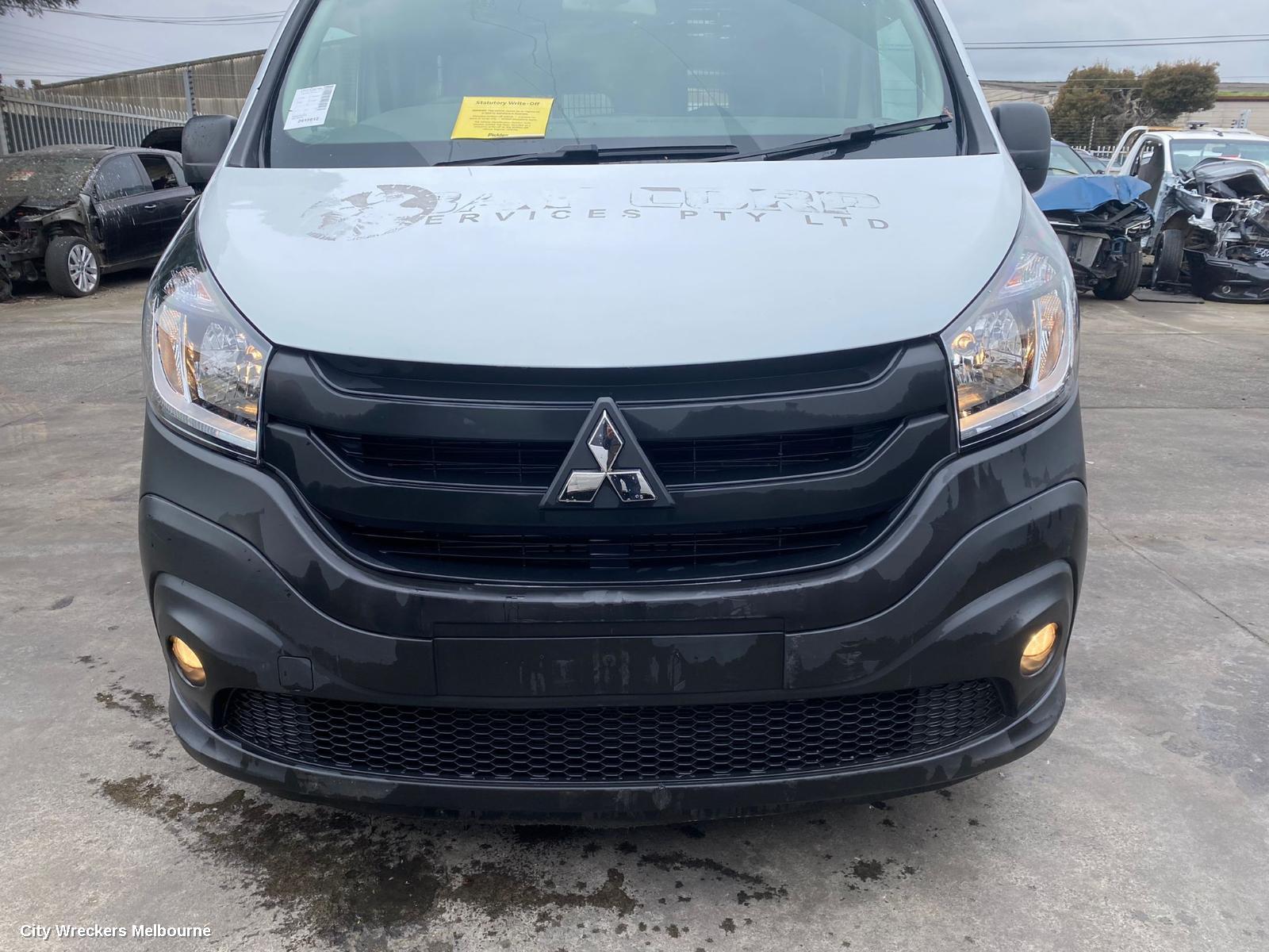 MITSUBISHI EXPRESS RIGHT FRONT DOOR, SN, 03/2020 - 12/2022