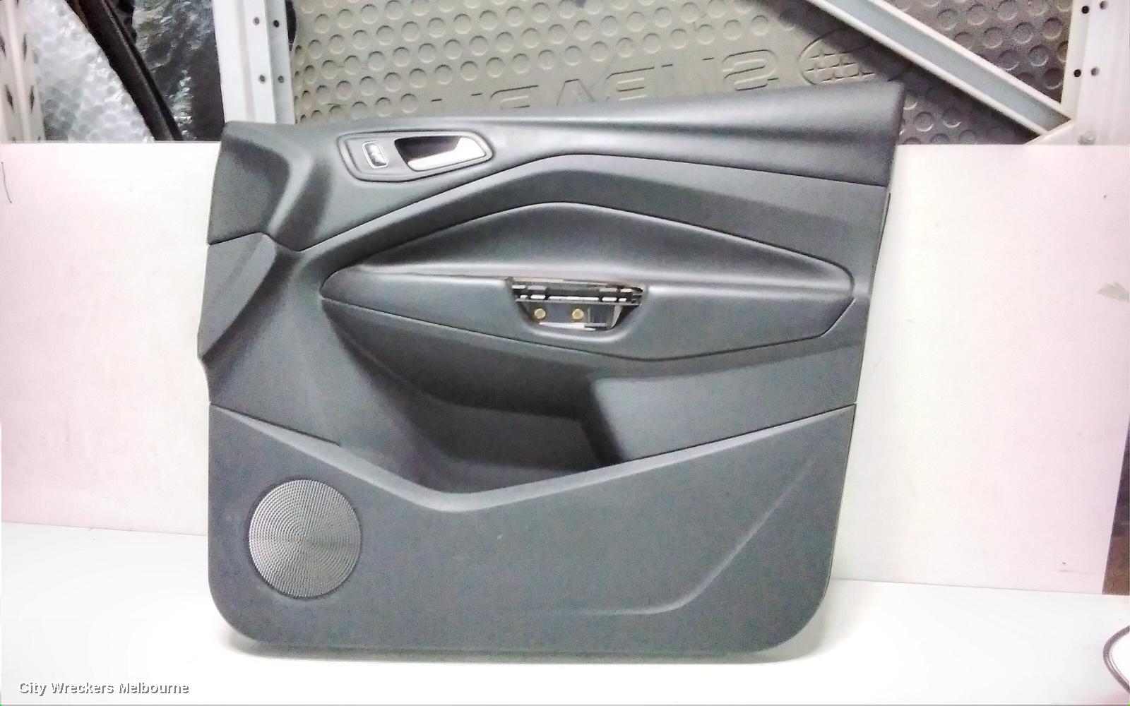 FORD ESCAPE DOOR TRIM, RH FRONT, ZG, 09/2016 - 05/2020
