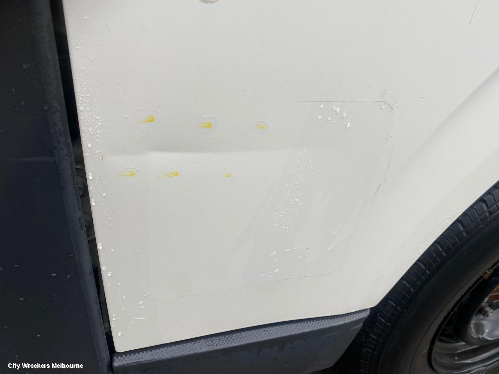 TOYOTA HIACE FRONT SEAT, LH BENCH, LWB/SWB, TRH/KDH, 03/2005 - 01/2014