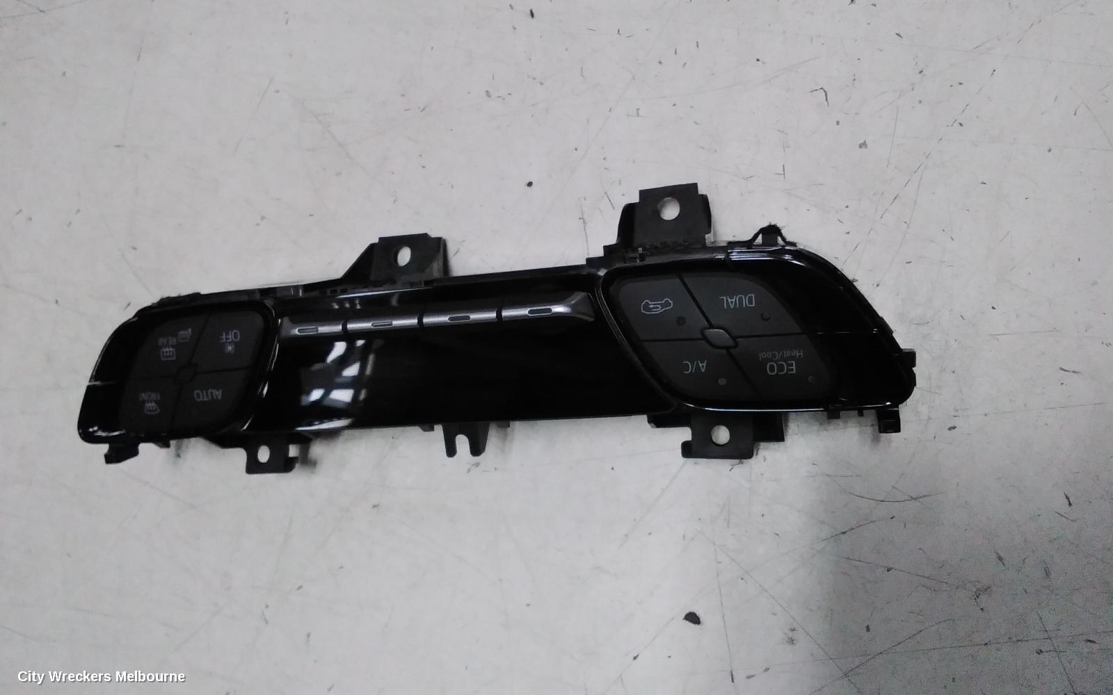 TOYOTA C-HR HEATER/AC CONTROLS, DUAL ZONE CLIMATE CONTROL TYPE, NGX10R/NGX50R/ZYX10R, 12/2016 - 09/2023