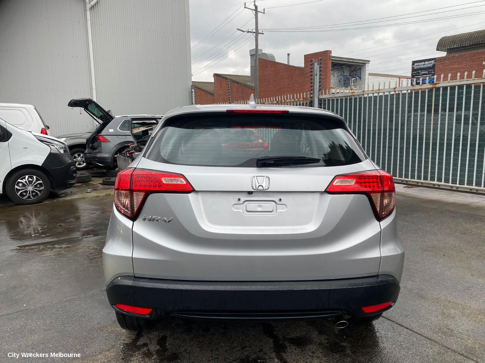 HONDA HRV RIGHT TAILLIGHT, RU5, VTI, LED, NON OPTICAL GUIDE TYPE, 12/2014 - 06/2018